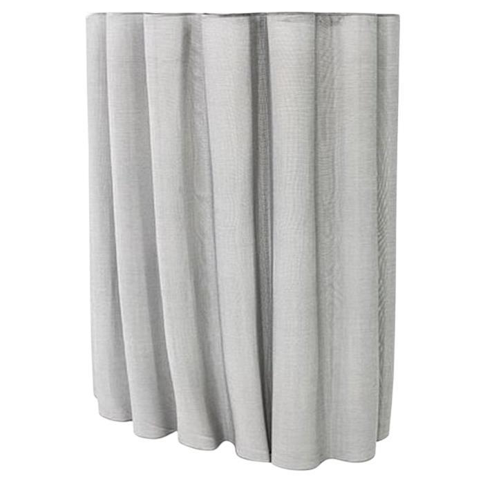 2005 Privacy Screen Room Divider in Stainless Steel Mesh, 2x Available (écran de séparation en acier inoxydable)