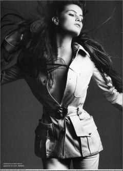 2005 Rare Versace Spring/Summer 2005 blazer with Medusa head button most wanted