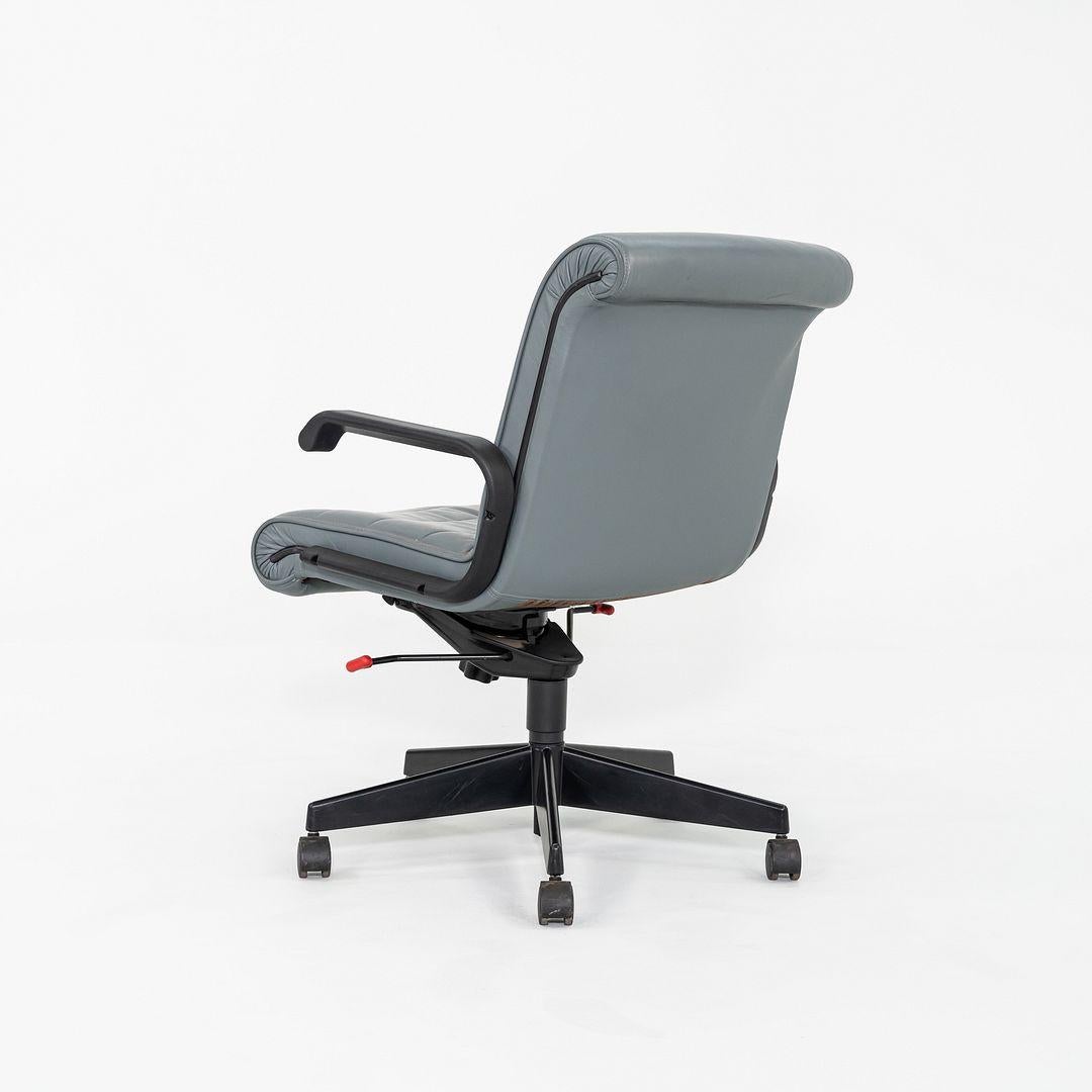2005 Richard Sapper for Knoll Management Desk Chair in Grey Volo Leather (Leder) im Angebot