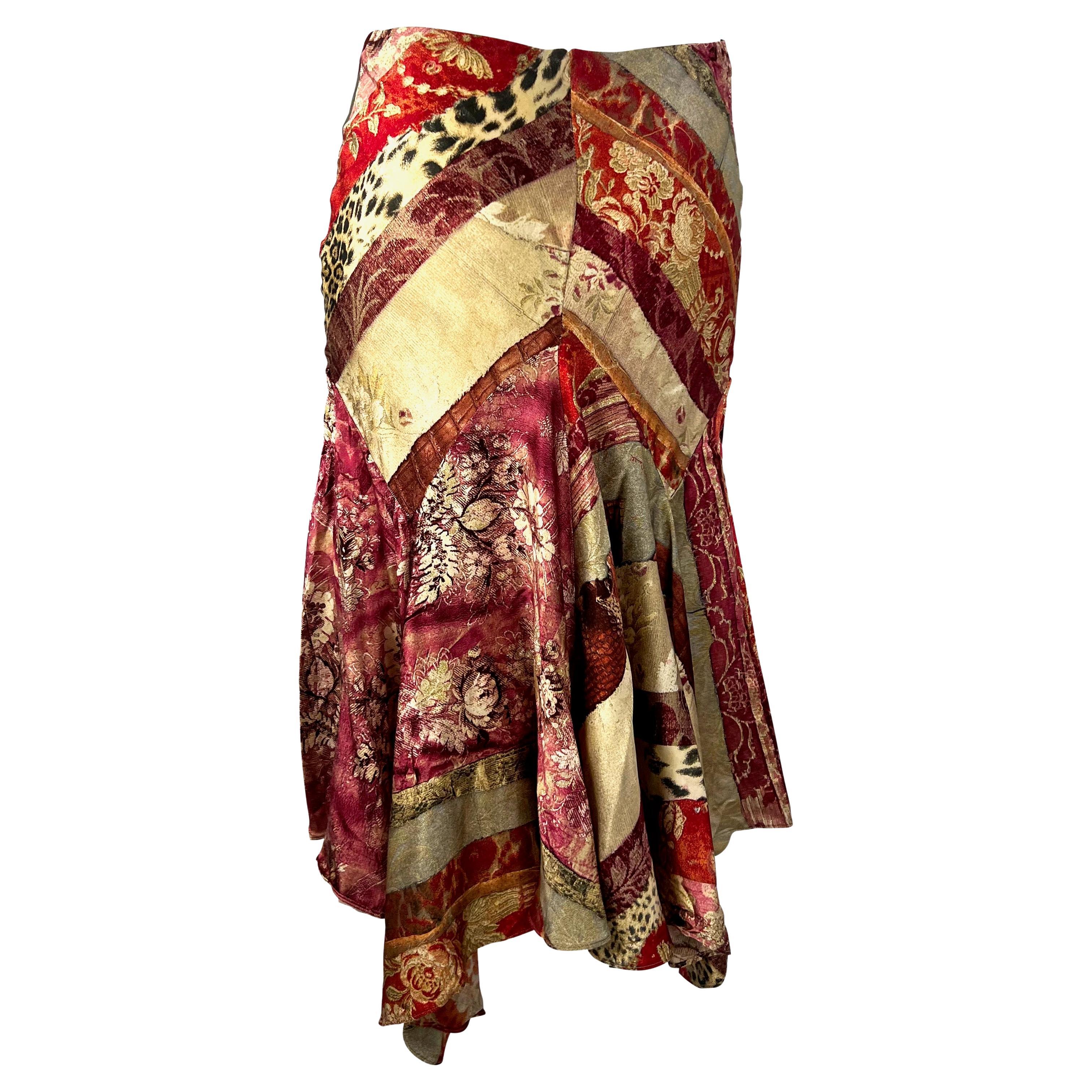 2005 Roberto Cavalli Silk Trompé-L'œil Animal Floral Print Red Skirt In Excellent Condition For Sale In West Hollywood, CA