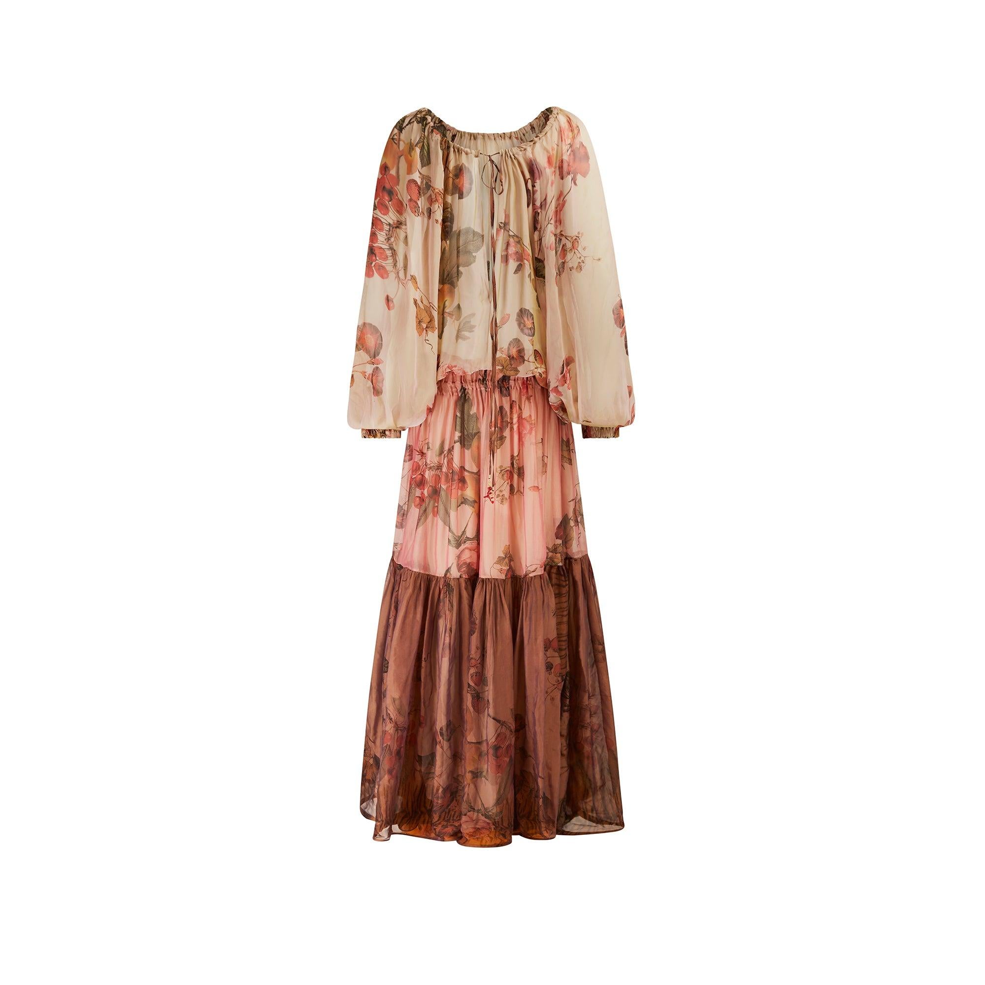 Marron Robe longue à fleurs en soie documentée du défilé Roberto Cavalli, 2005 en vente