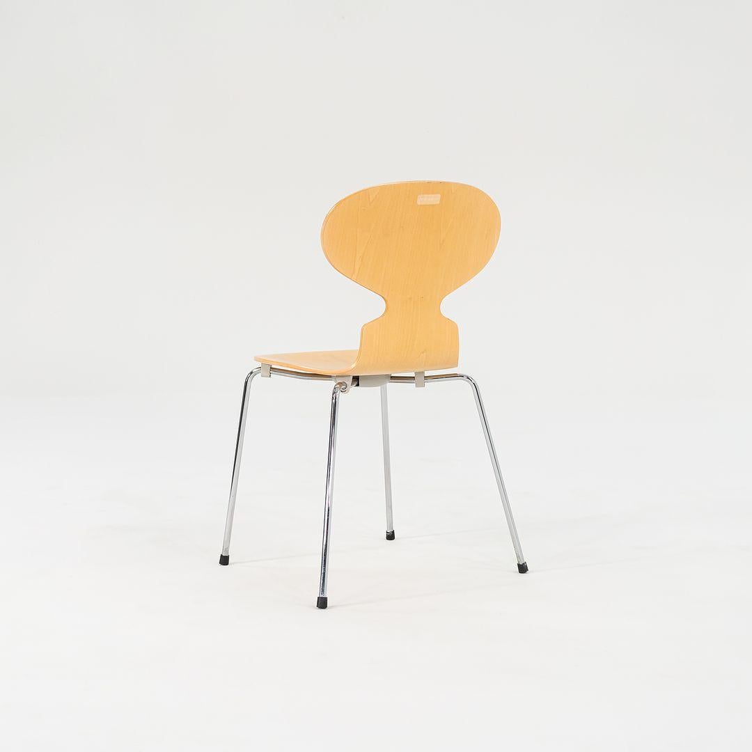 Moderne 2005 Ensemble de quatre chaises Arne Jacobsen pour Fritz Hansen Ant 3101 en érable naturel en vente
