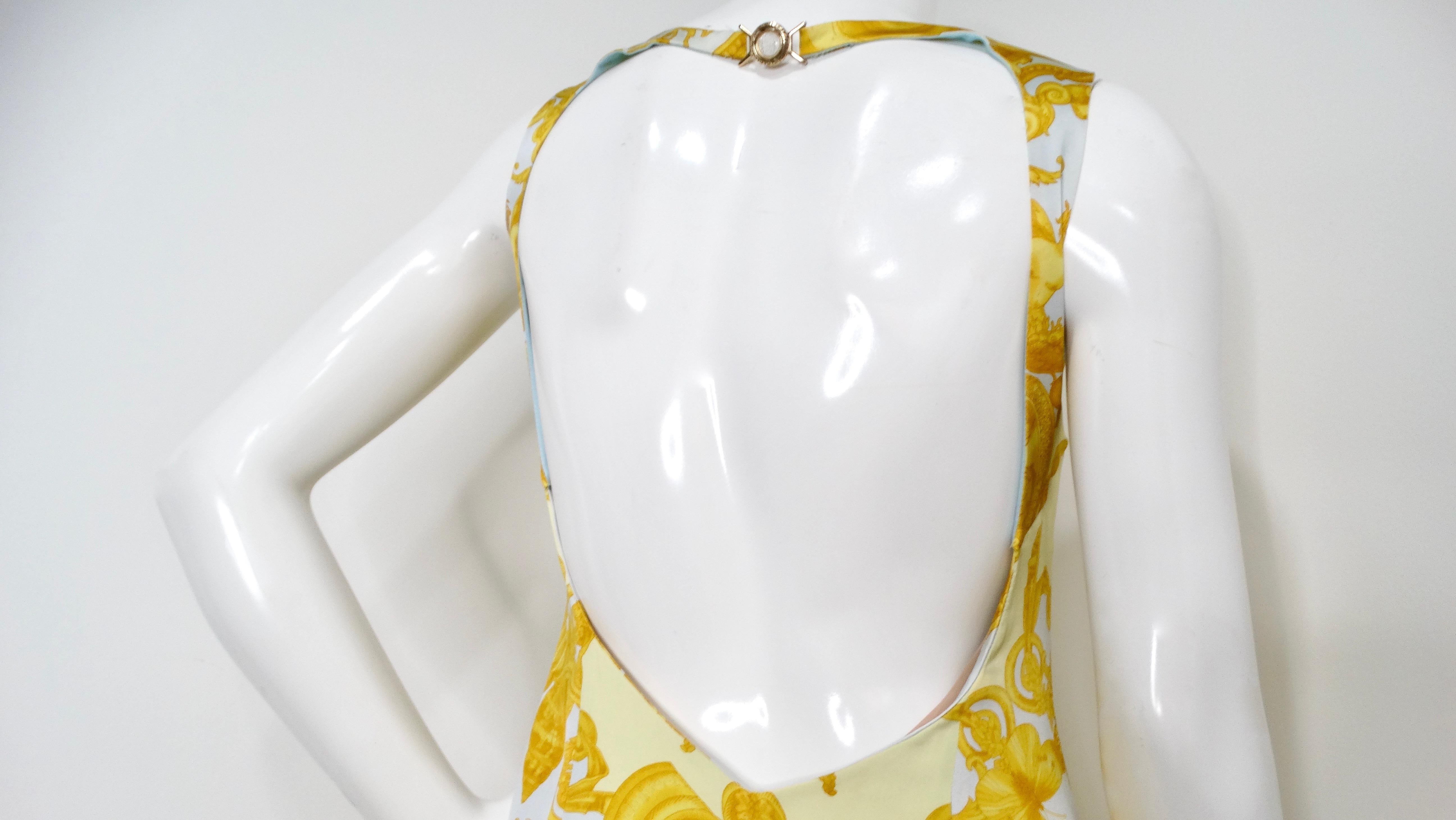 Versace S/S Runway 2005 - Robe midi dos nu imprimée en soie en vente 3
