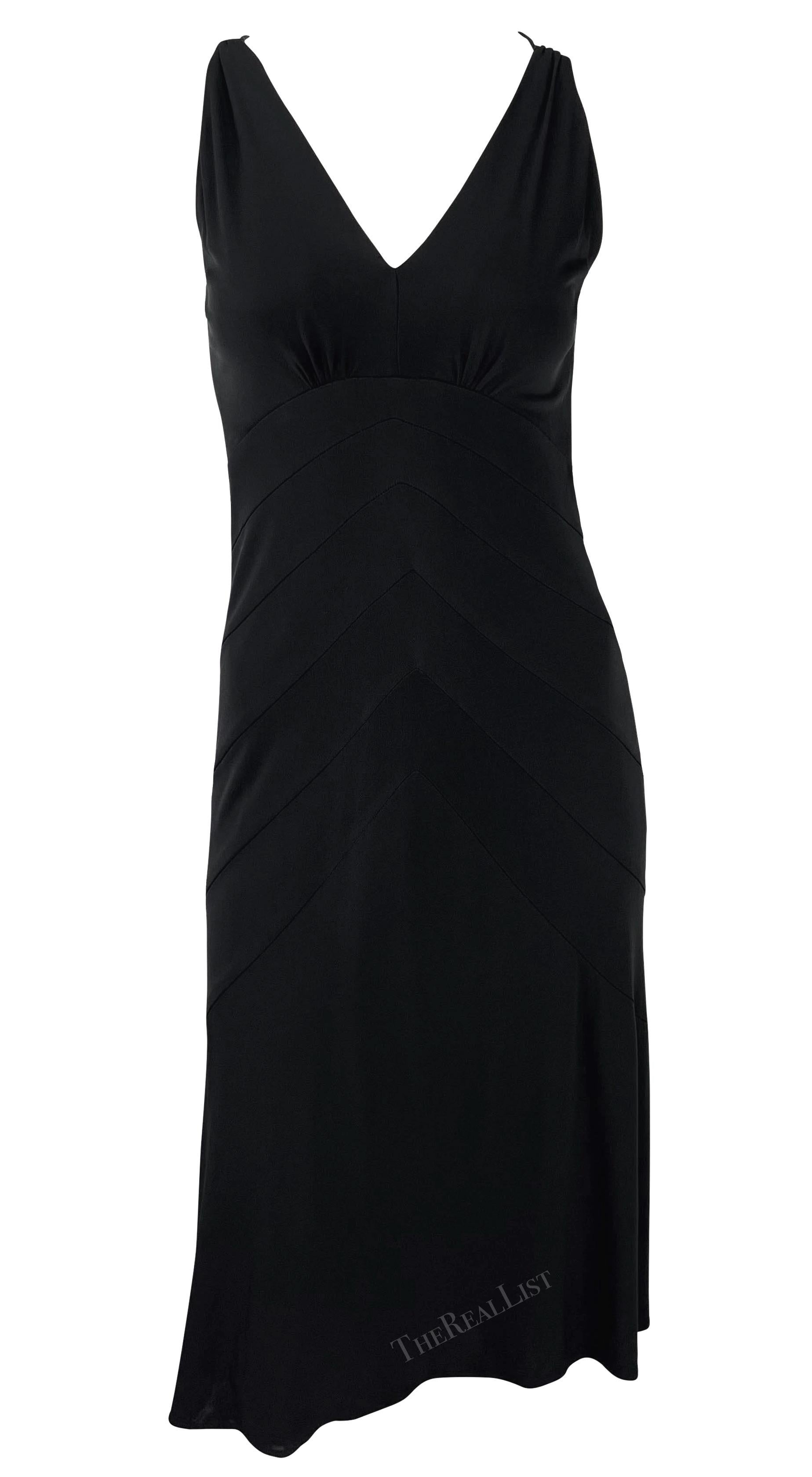 2005 Yigal Azrouel Vestido negro de tirantes de satén elástico con cuerpo en venta 1
