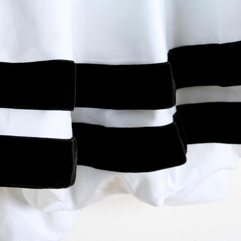 2005 Yves Saint Laurent White Skater skirt FR40 at 1stDibs