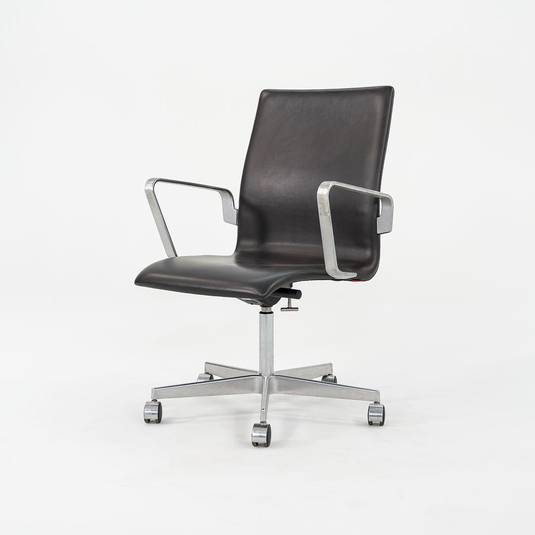 2006 Arne Jacobsen für Fritz Hansen Oxford Management Schreibtischstuhl Braunes Leder (Dänisch) im Angebot