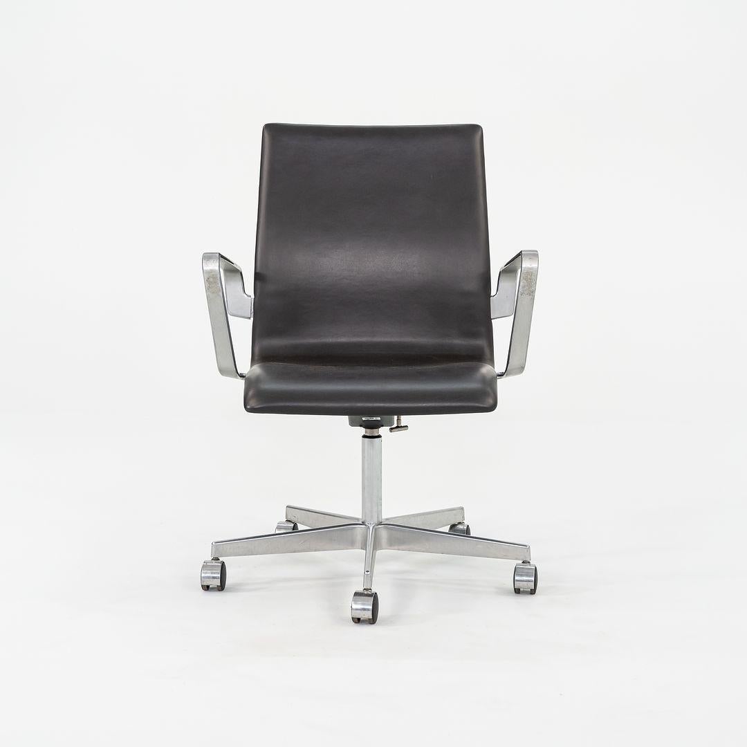 2006 Arne Jacobsen für Fritz Hansen Oxford Management Schreibtischstuhl Braunes Leder im Angebot 1