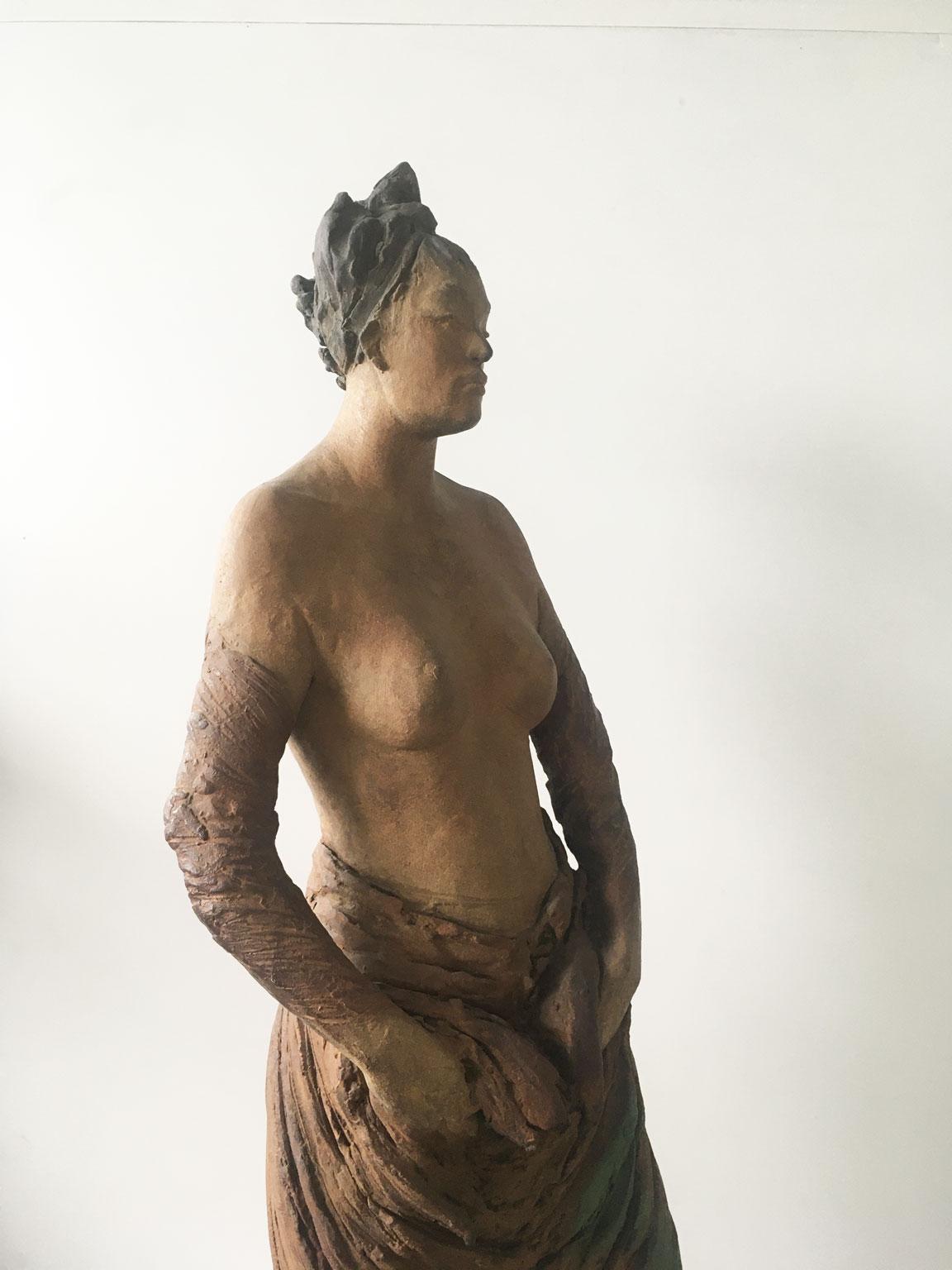 2006 Escultura de bronce de Ugo Riva Innocente Provocazione en venta 1
