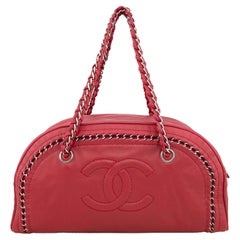 2006 Chanel by Karl Lagerfeld Himbeerfarbene luxuriöse Bowlertasche aus Leder