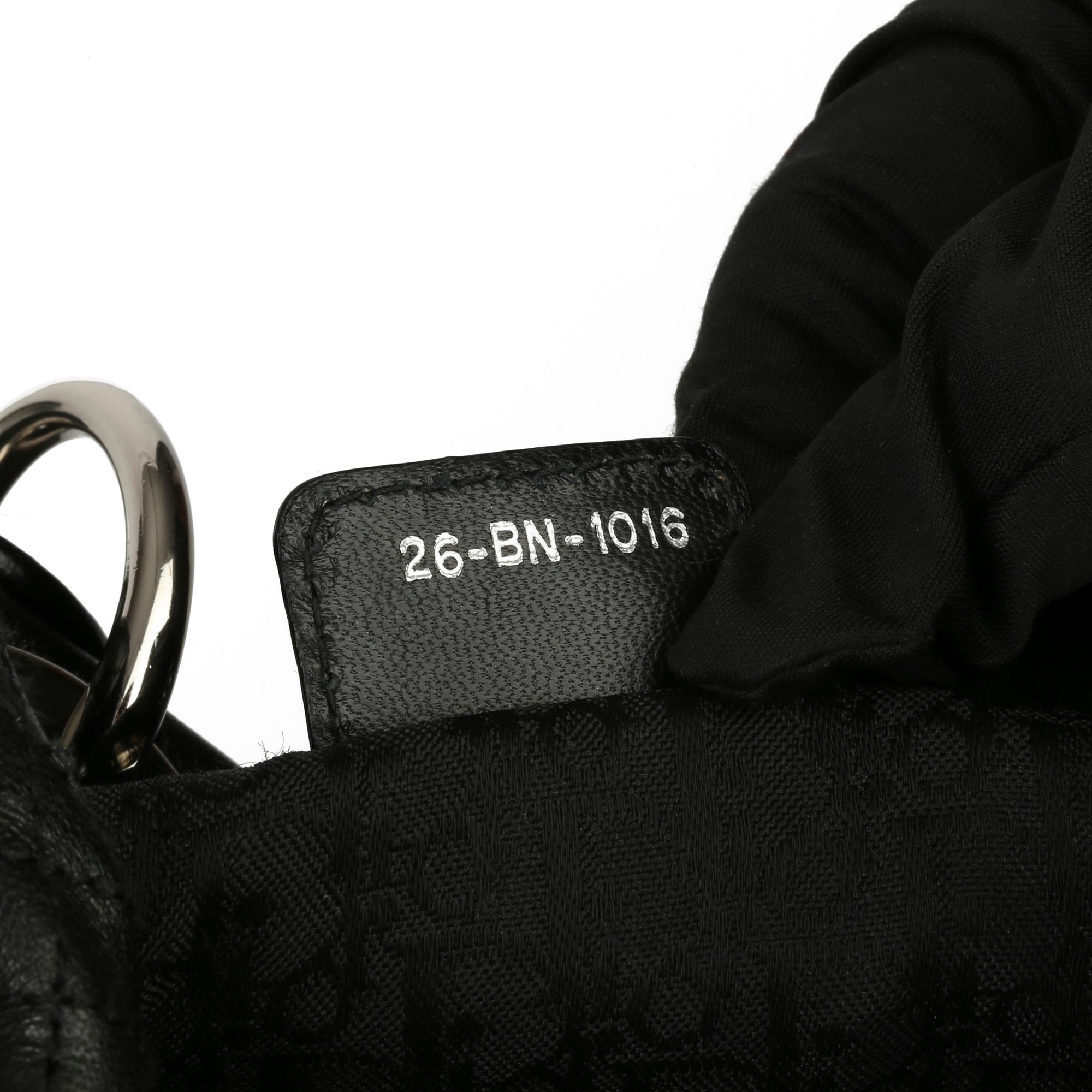 2006 Christian Dior Schwarzes gestepptes Lammfell Leder Lady Dior Tote 5