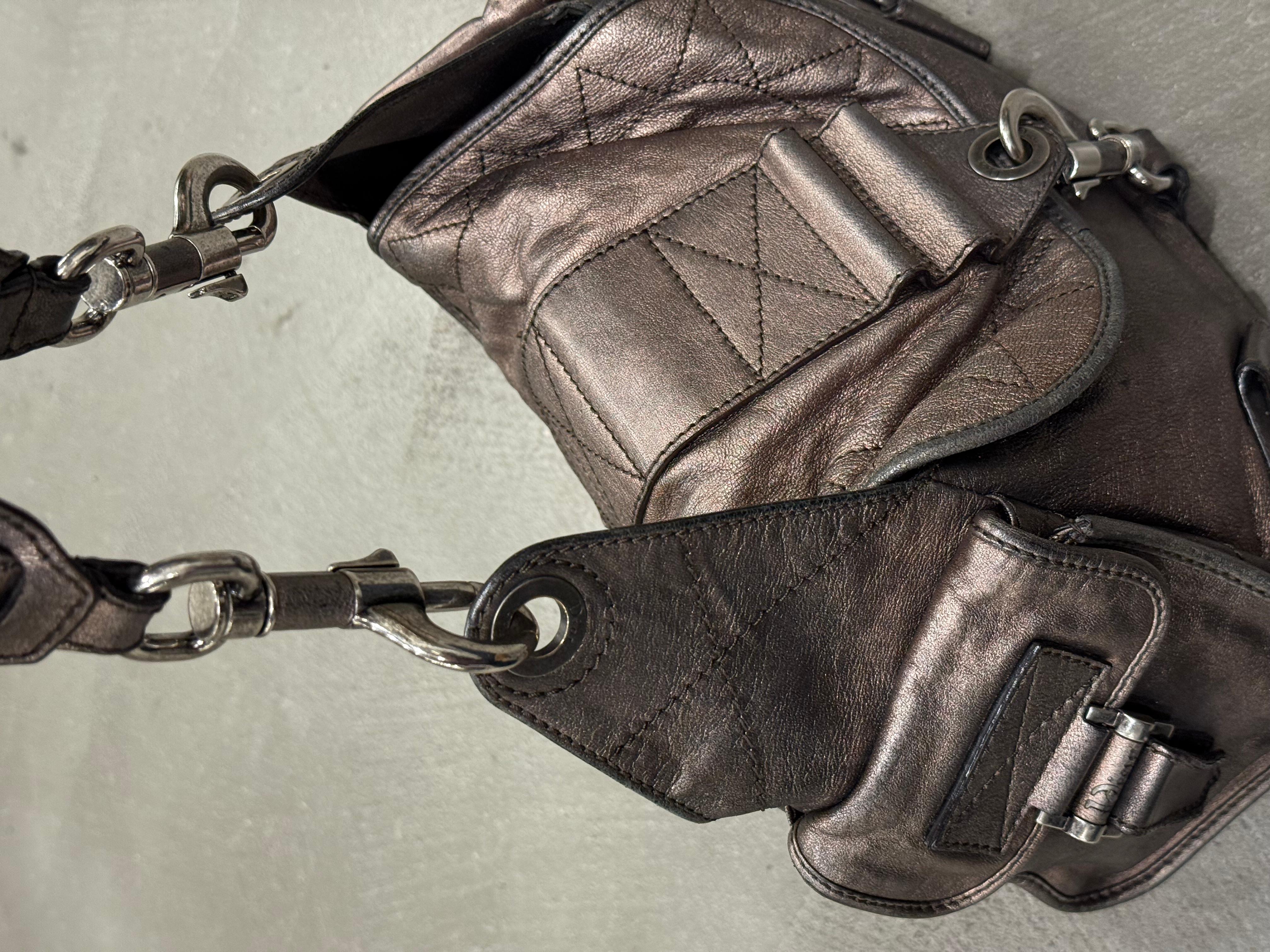 2006 Dior by John Galliano Rebelle Hobo Bag en vente 9