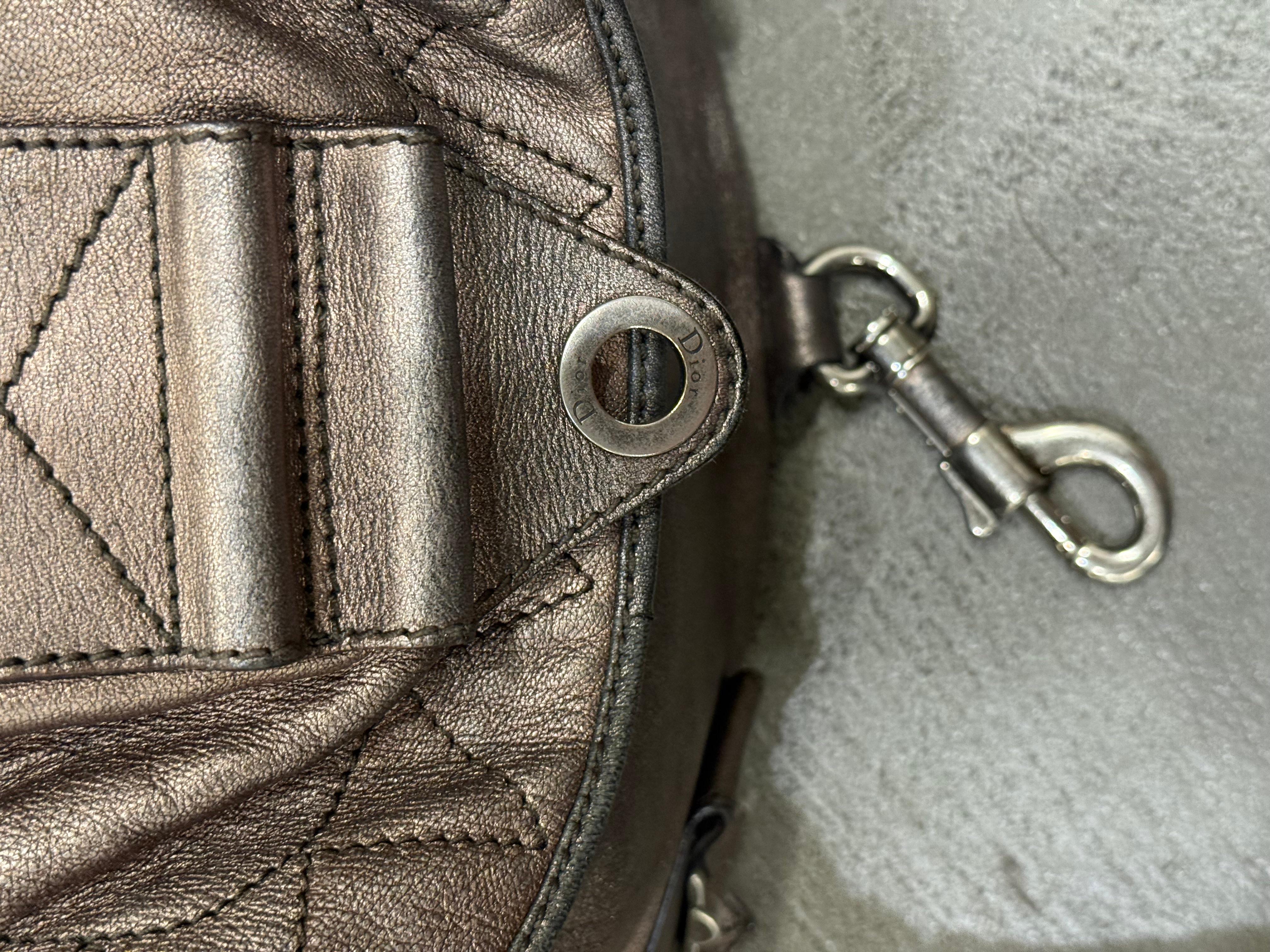 2006 Dior by John Galliano Rebelle Hobo Bag en vente 10