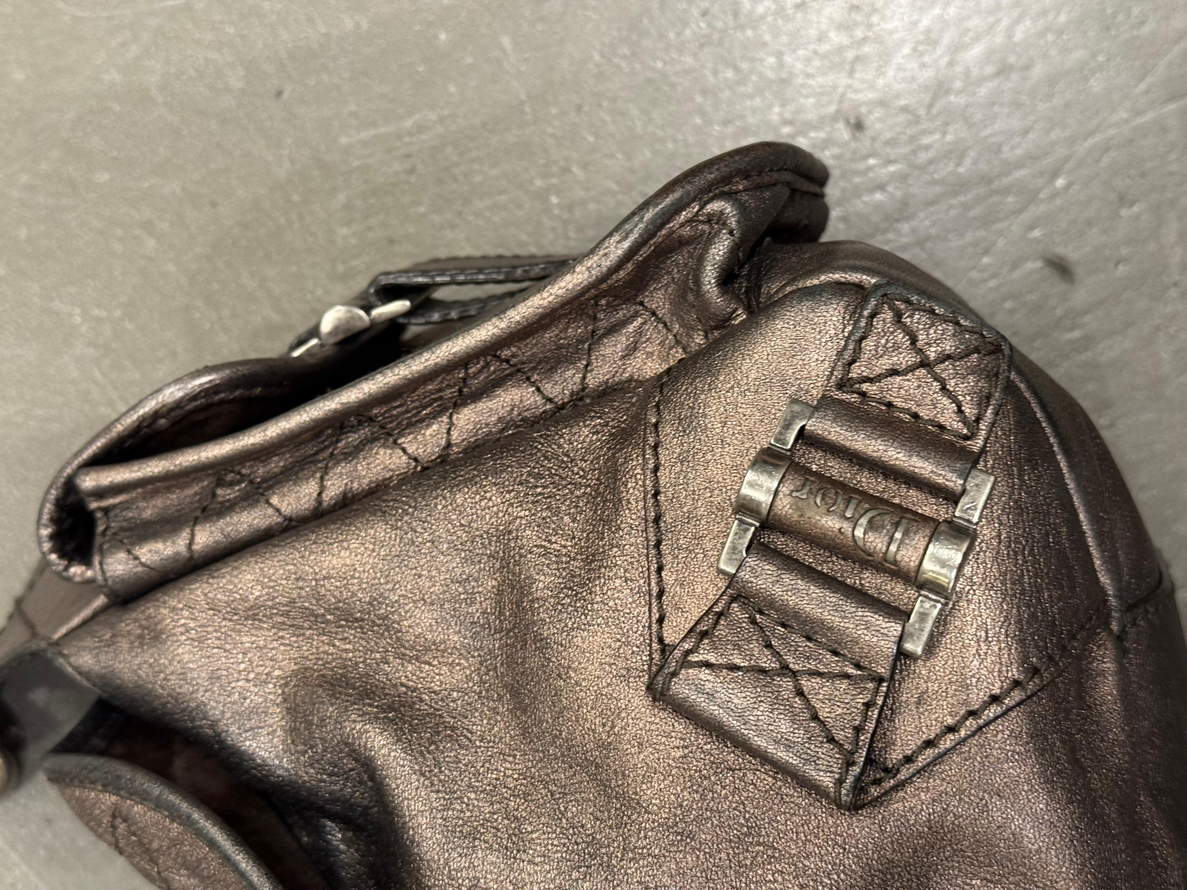 2006 Dior by John Galliano Rebelle Hobo Bag Excellent état - En vente à Milano, Lombardia