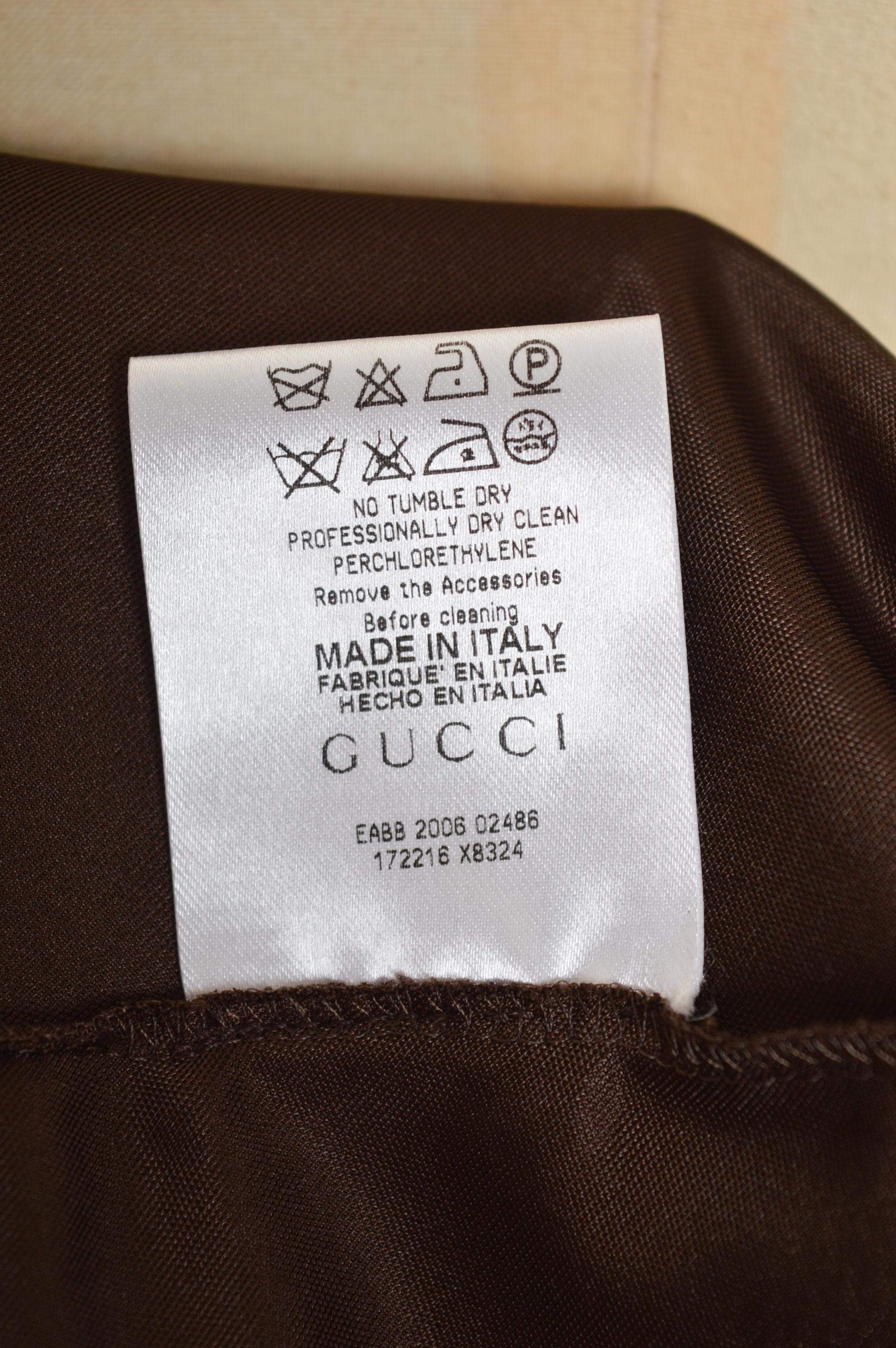 2006 Gucci by Frida Giannini Chocolate Brown Elegant Wrap bamboo day dress en vente 8