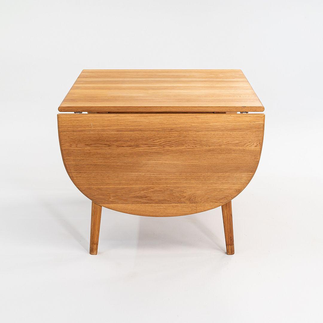 2006 Hans Wegner para Carl Hansen CH002 Mesa de comedor abatible en roble, 36 x 74 en venta 5