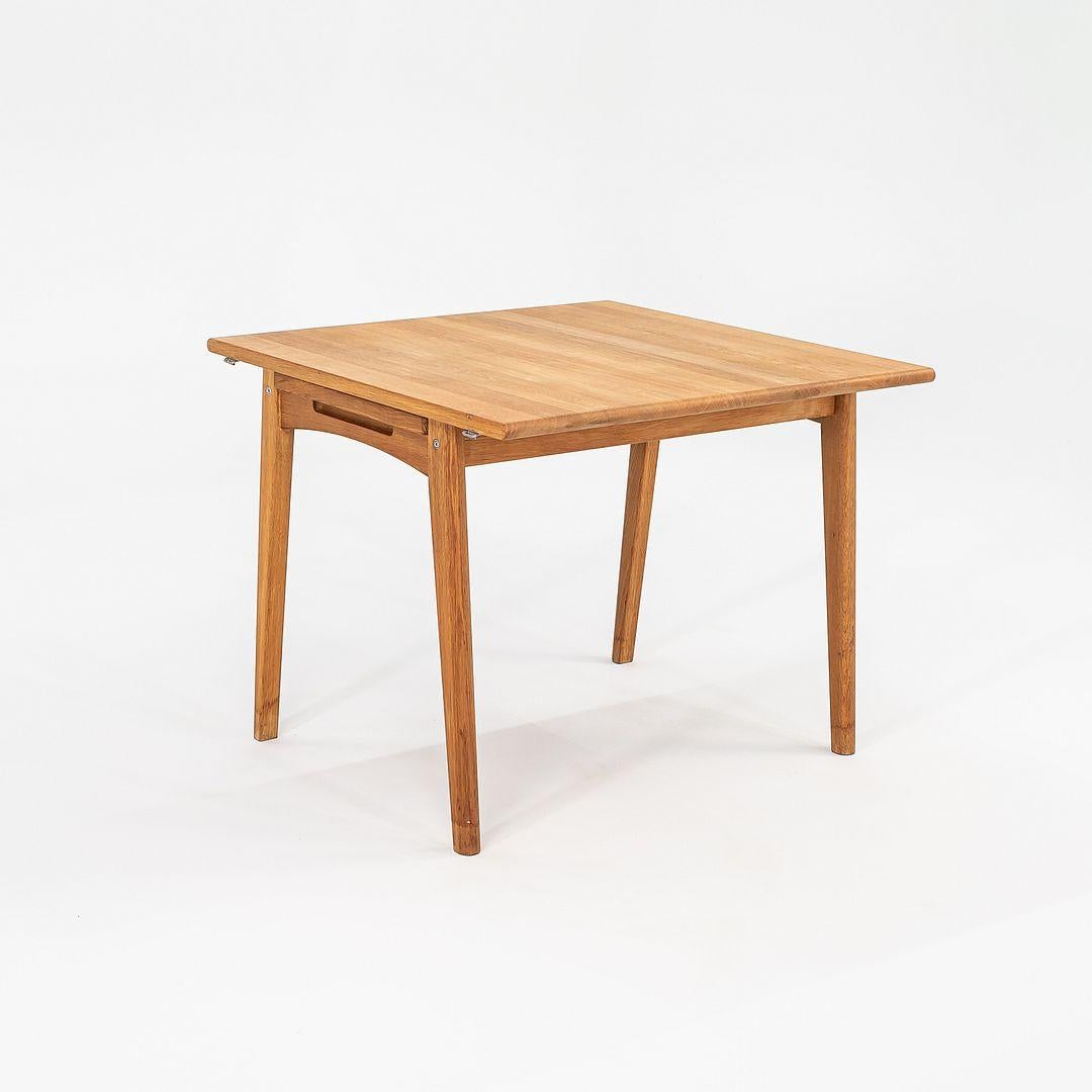 2006 Hans Wegner para Carl Hansen CH002 Mesa de comedor abatible en roble, 36 x 74 en venta 2