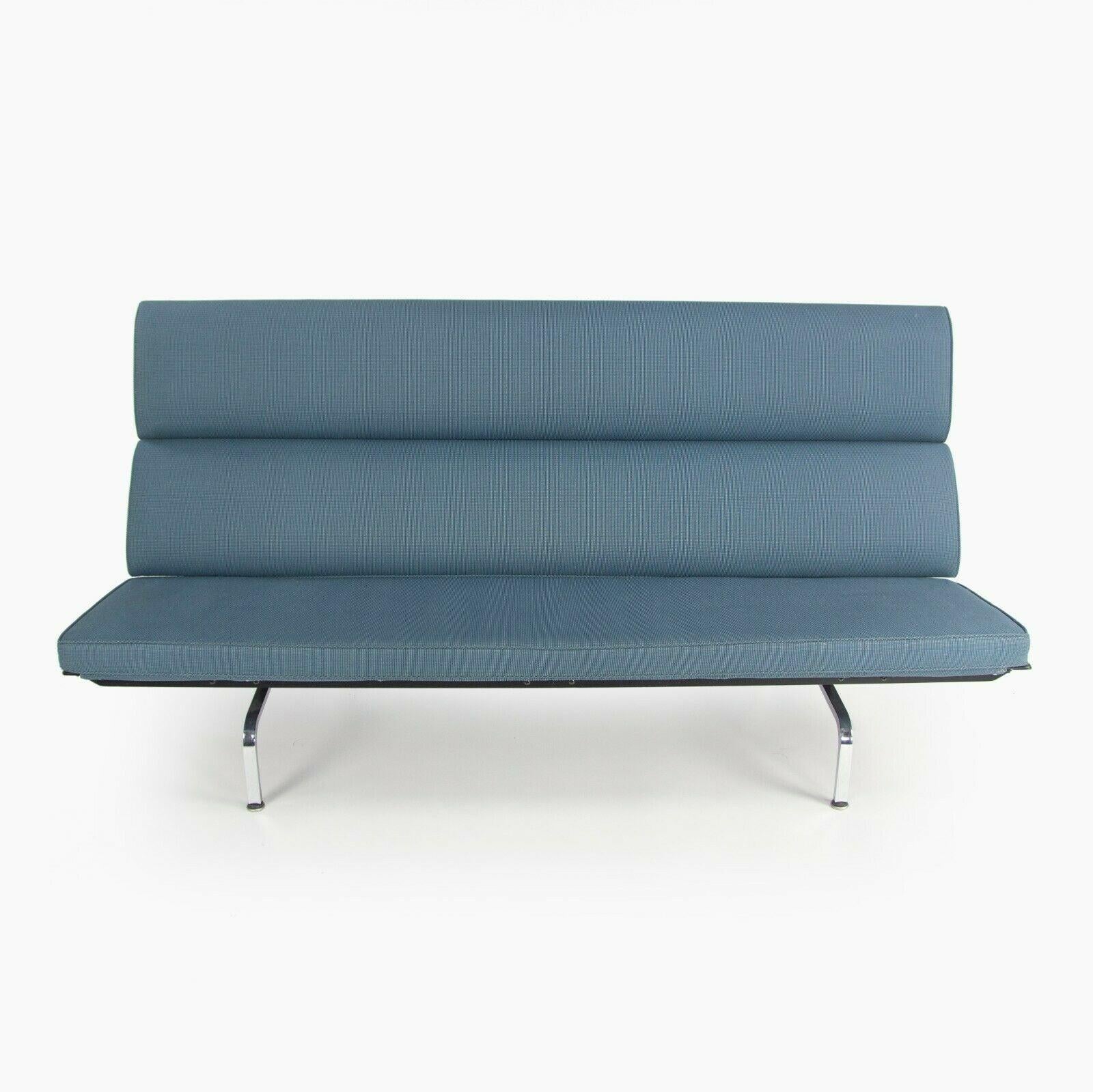 2006 Herman Miller by Ray and Charles Eames Sofa Compact Blue Fabric Upholstery In Good Condition For Sale In Philadelphia, PA