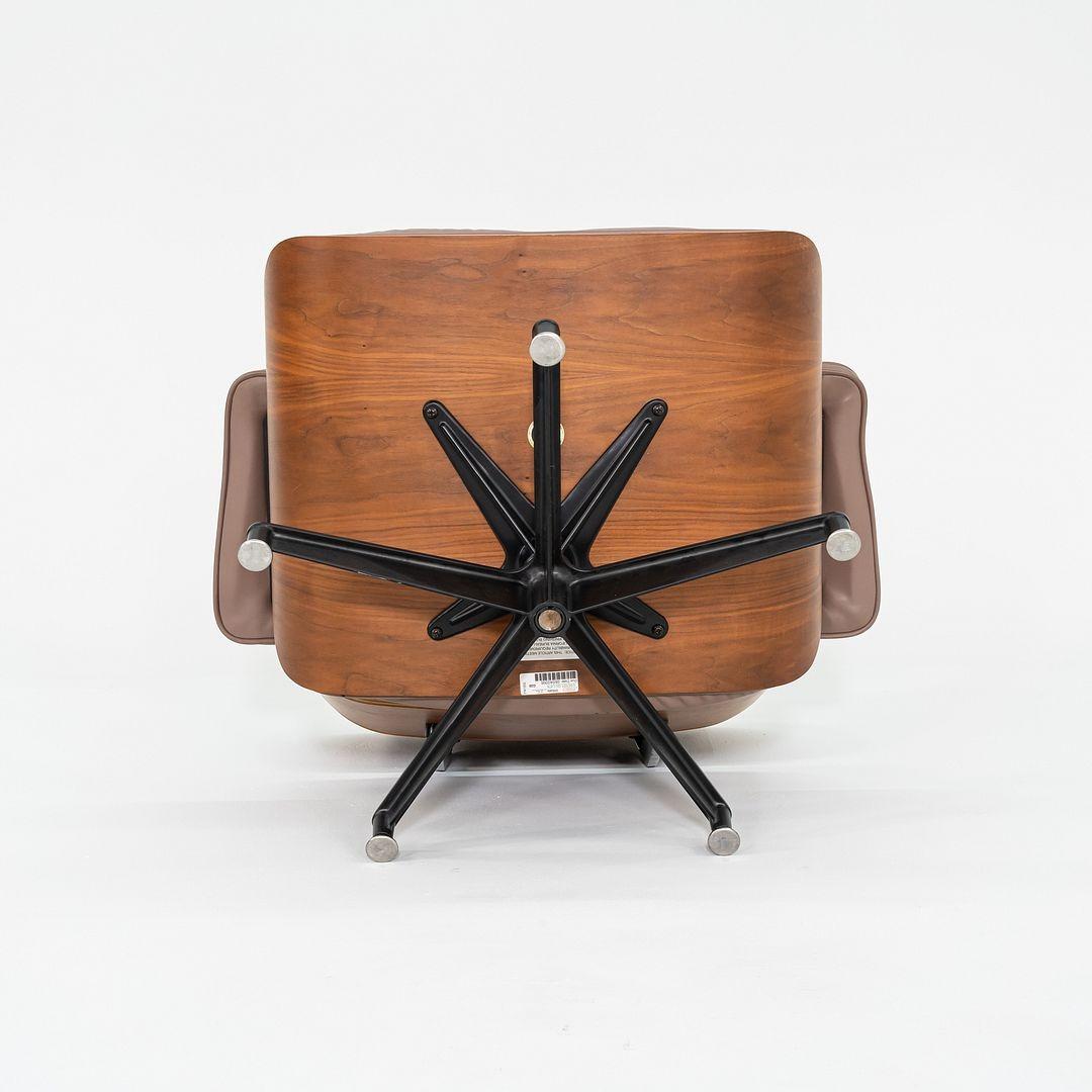 2006 Herman Miller Eames Lounge Chair and Ottoman in Tan Leather and Walnut 1