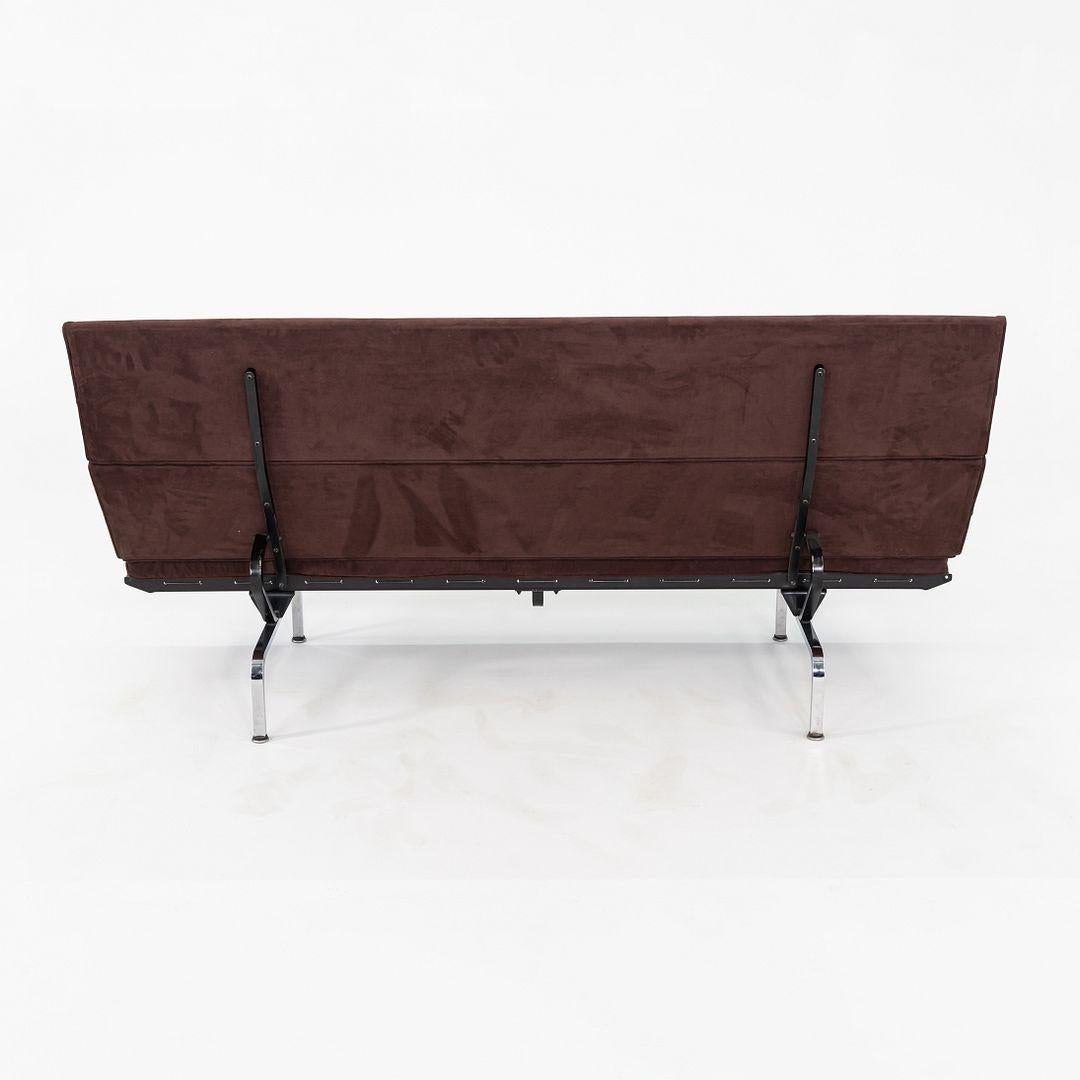 2006 Herman Miller Eames Sofa Compact con rivestimento in tessuto marrone &New in vendita 2