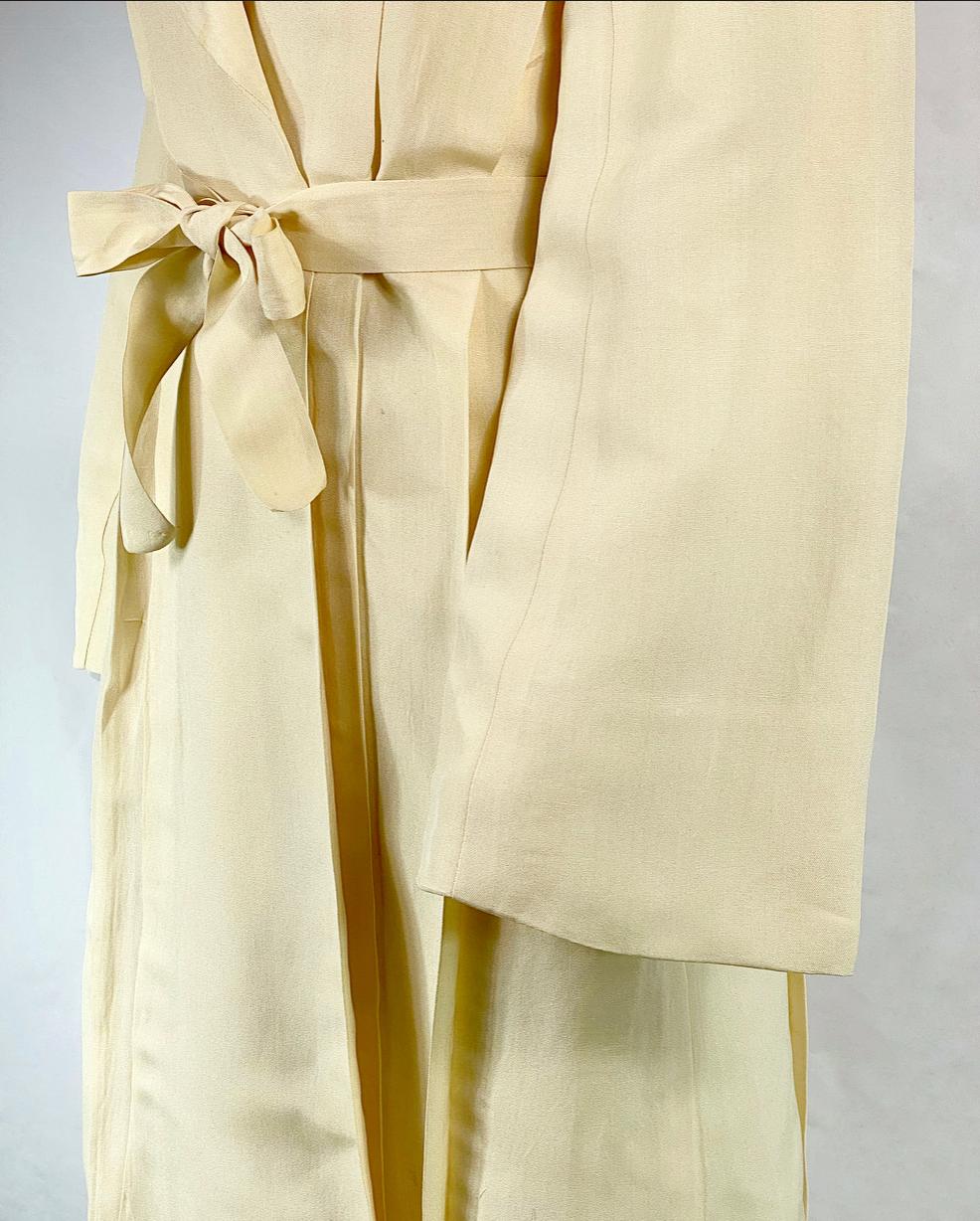 Women's 2006 LANVIN Cream/ Ivory Linen Coat Size 40 For Sale
