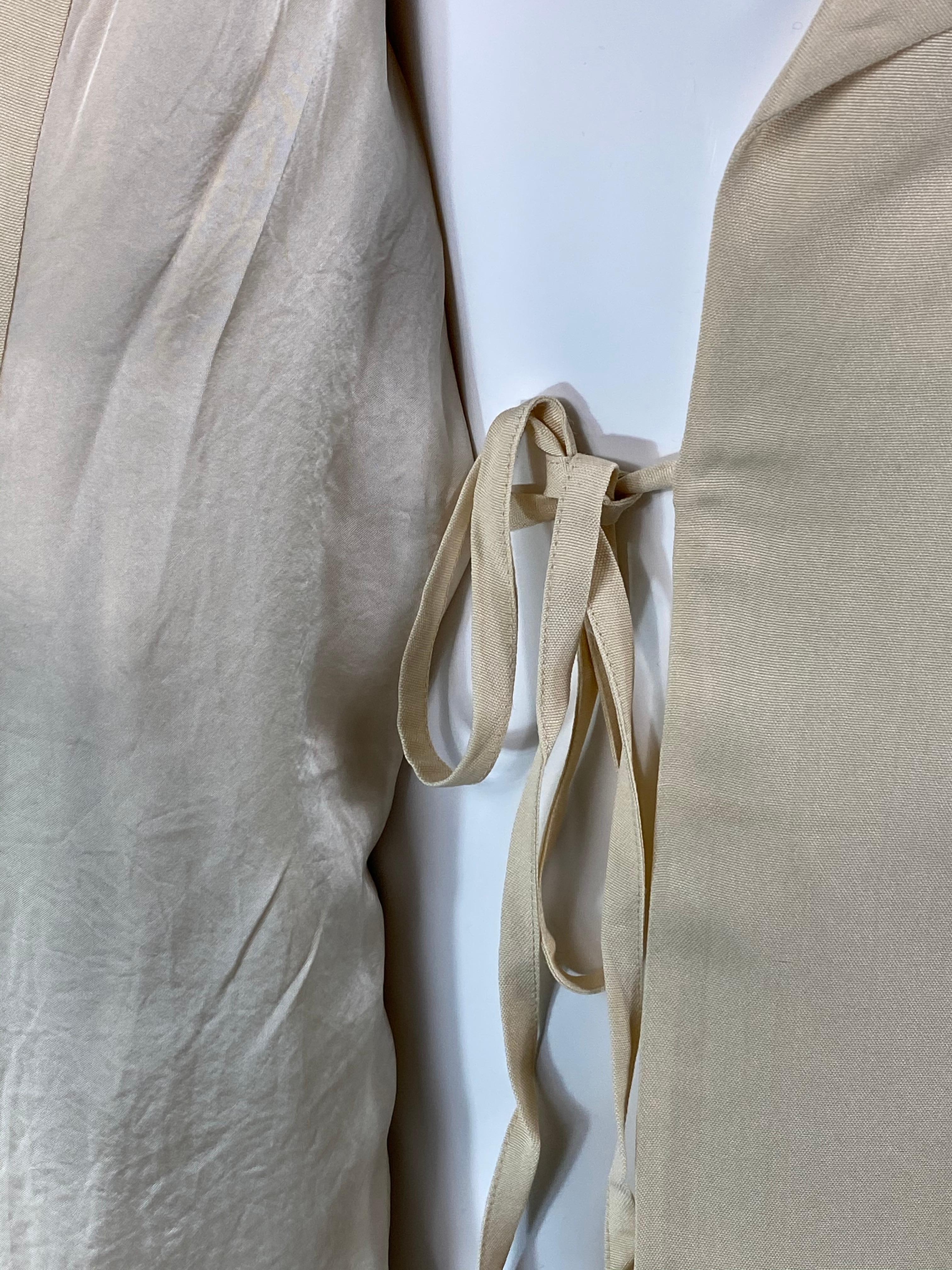 2006 LANVIN Cream/ Ivory Linen Coat Size 40 For Sale 2