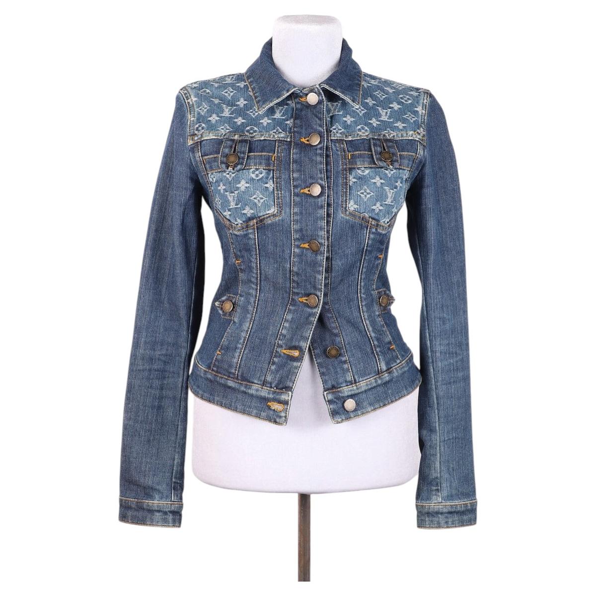 2006 Louis Vuitton Monogram Denim Jacket  Italian Size 34  Excellent Condition