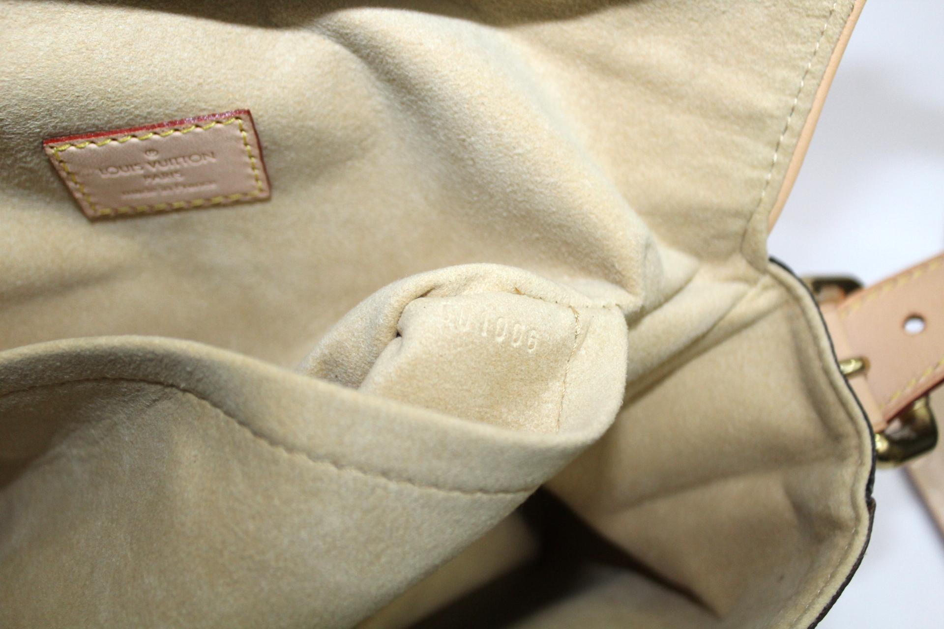 2006 Louis Vuitton Monogram Hudson Shoulder Bag 1