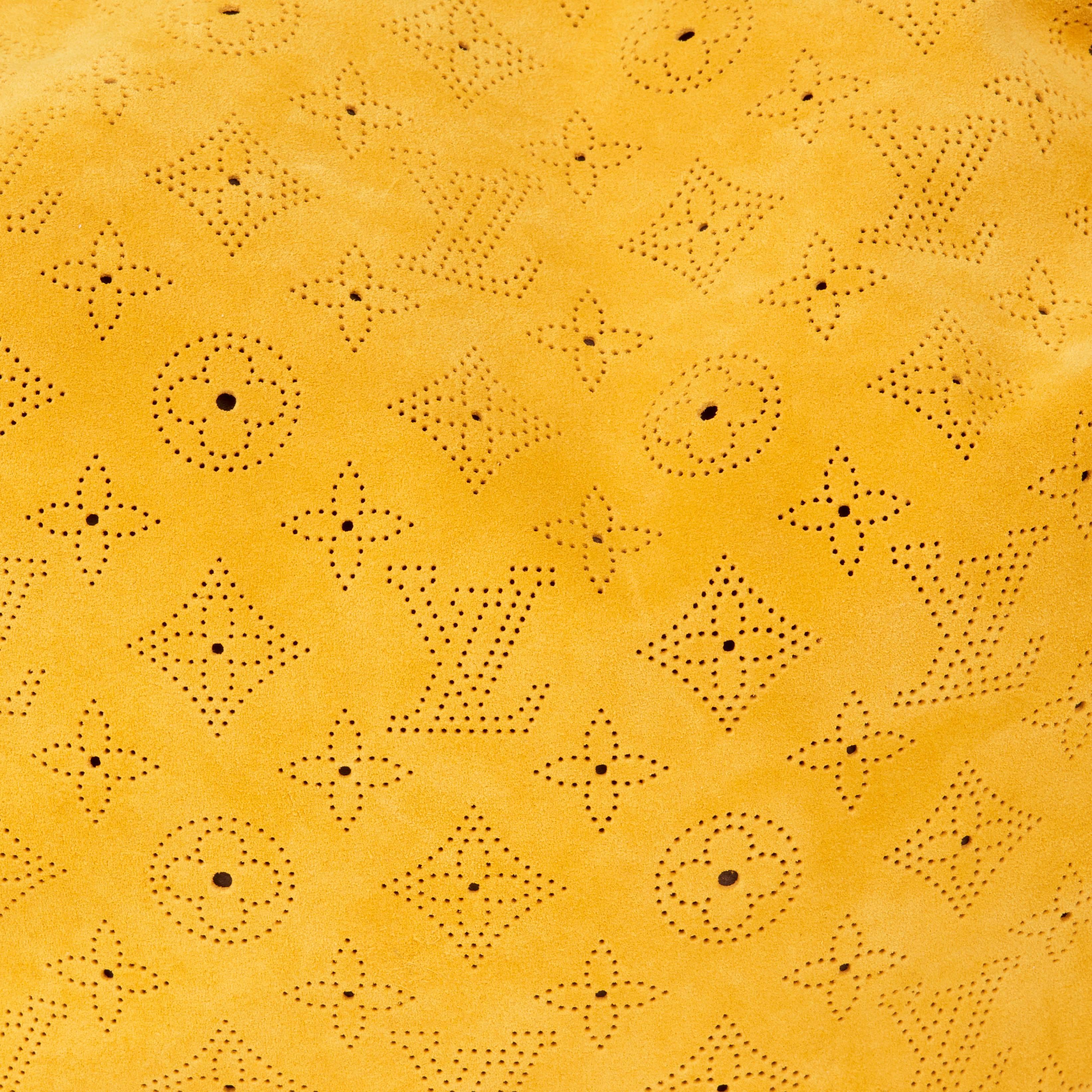 2006 Louis Vuitton Yellow Monogram Perforated Suede Onatah GM In Excellent Condition In Bishop's Stortford, Hertfordshire