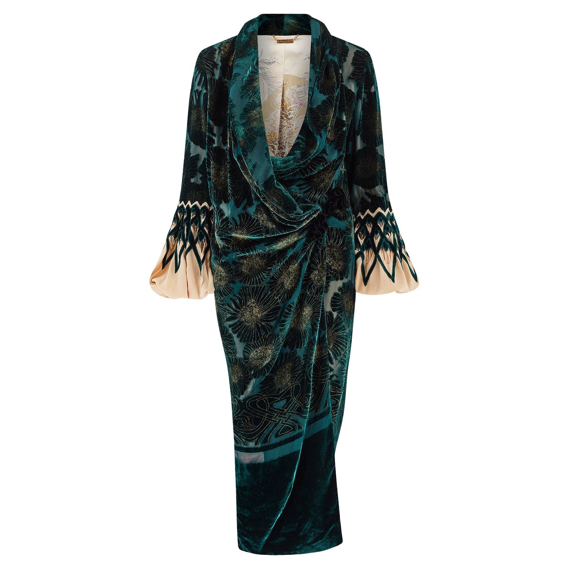 2006 Roberto Cavalli Runway Greene
Greene Greene in velluto goffrato