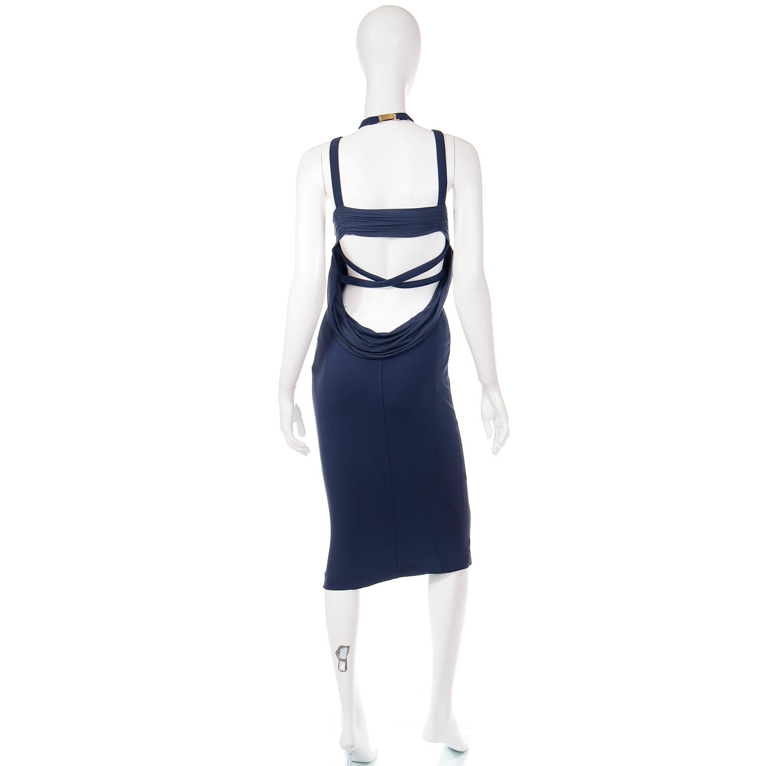 2006 Versace Blue Strappy Keyhole Runway Evening Dress avec découpes  en vente 1