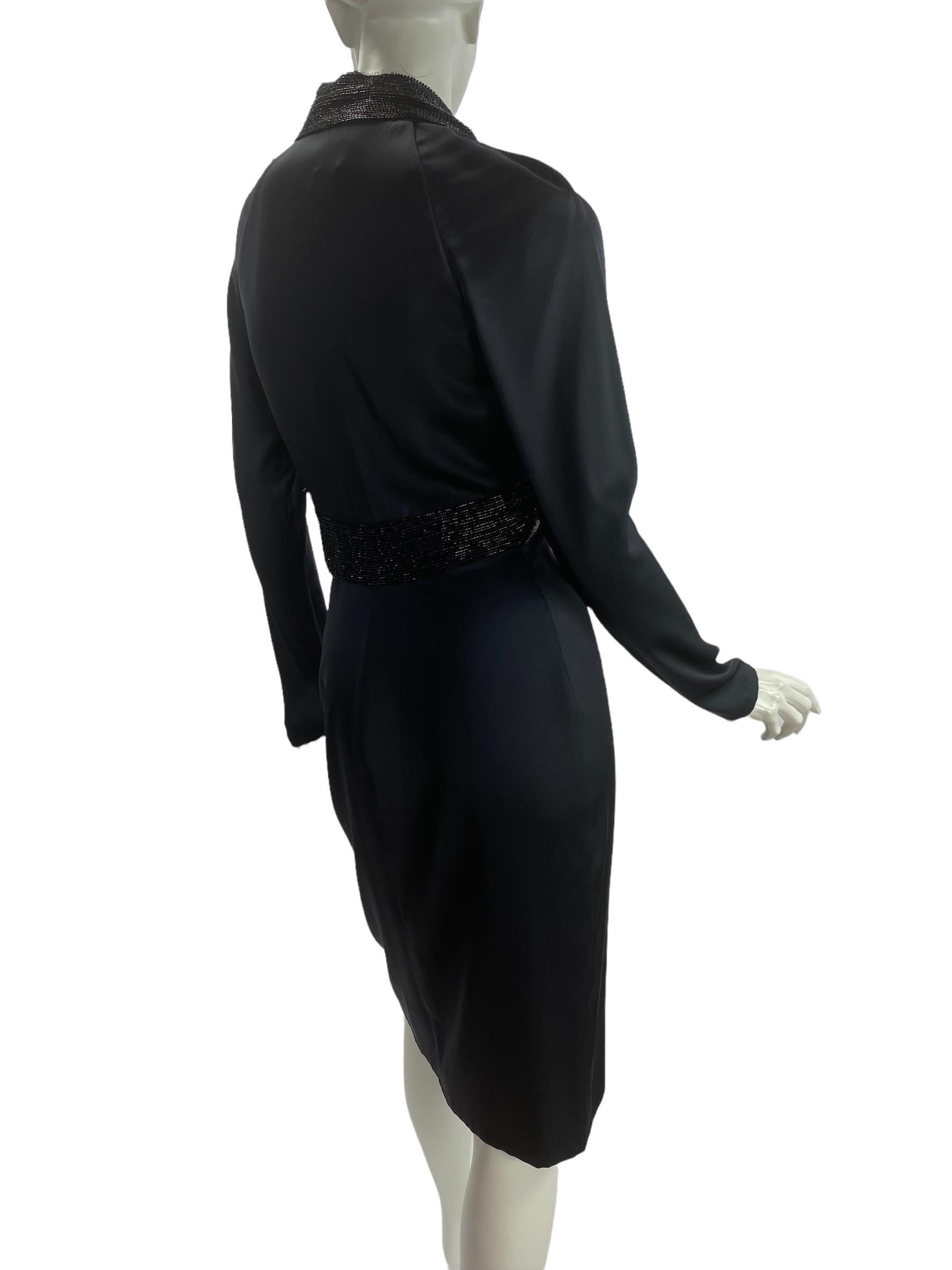 NEU 2006 Vintage Gucci verschönertes schwarzes Seidenkleid mit Verzierungen Italienisch Größe 40  im Zustand „Neu“ im Angebot in Montgomery, TX