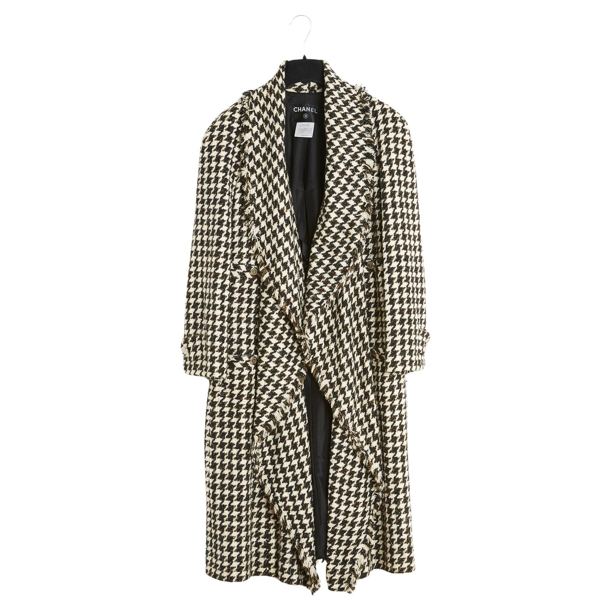 2006SS Chanel Black White Silk Tweed Coat FR38 For Sale