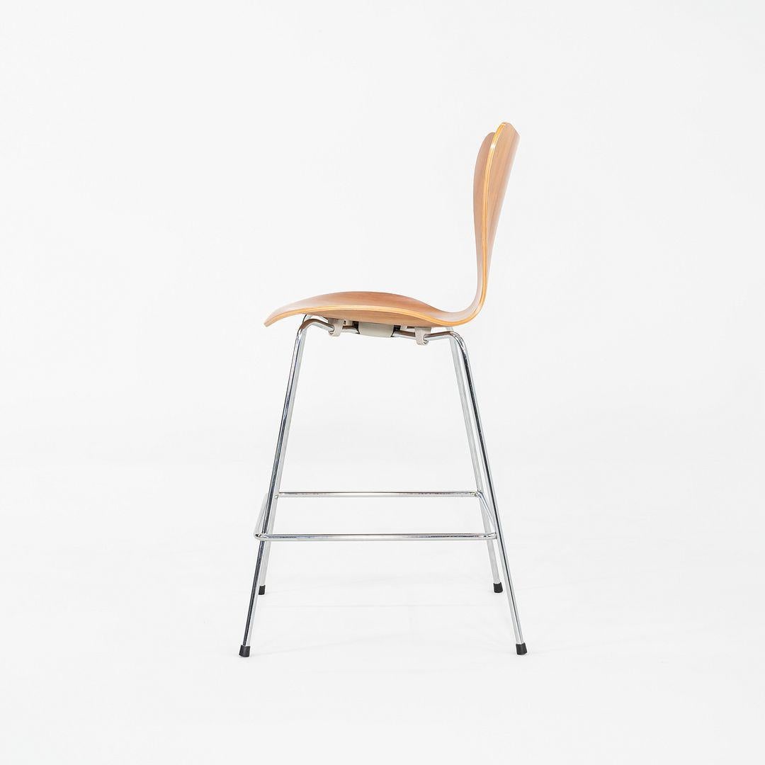 Modern 2007 Arne Jacobsen for Fritz Hansen Series 7 Counter Stools in Cherry For Sale
