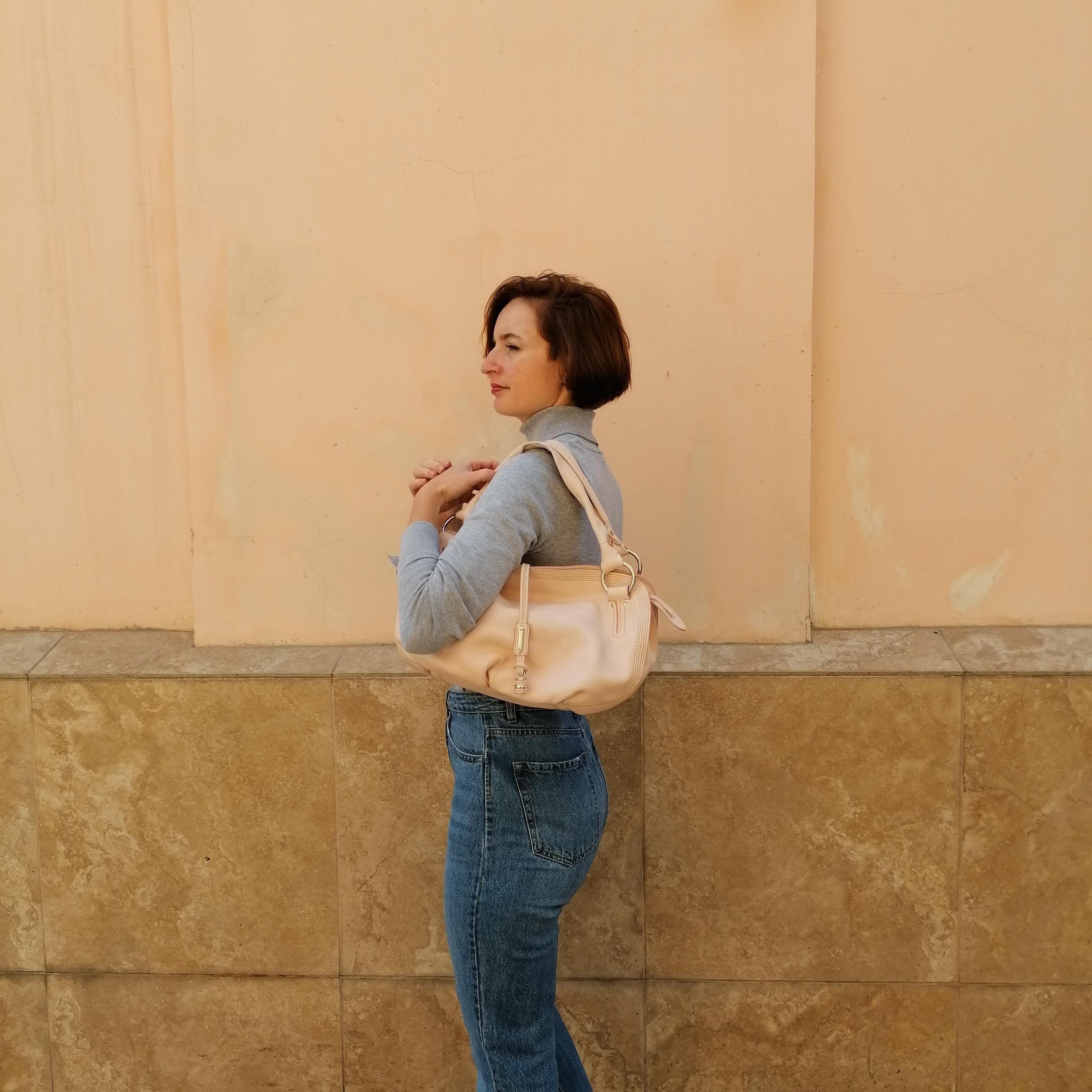 Celine Bittersweet Hobo Bag Shoulder bag

2007 model
Retail price: $1,800 in 2007.
Impressive and elegant, the Celine Bittersweet bag is practical yet beautiful! It is made of soft powder pink leather with silver-tone hardware and ring shoulder