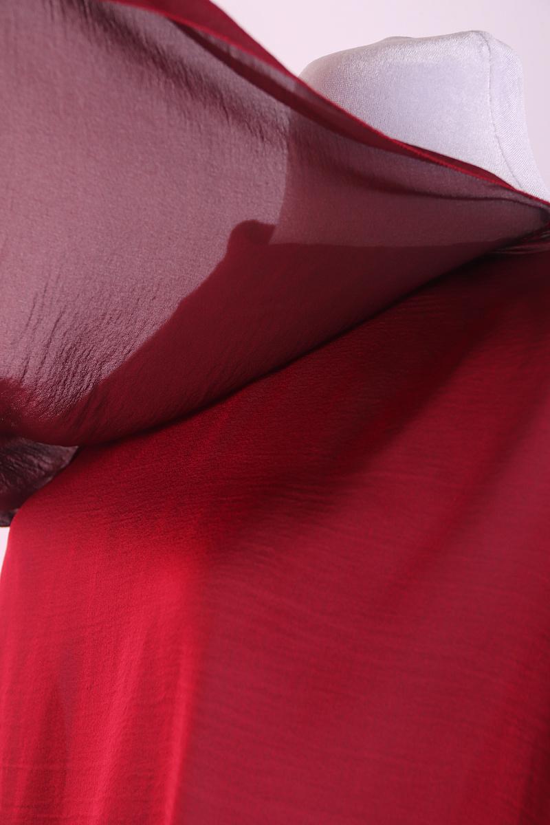 Rosso 2007 Chanel 07A Silk Shirt in vendita