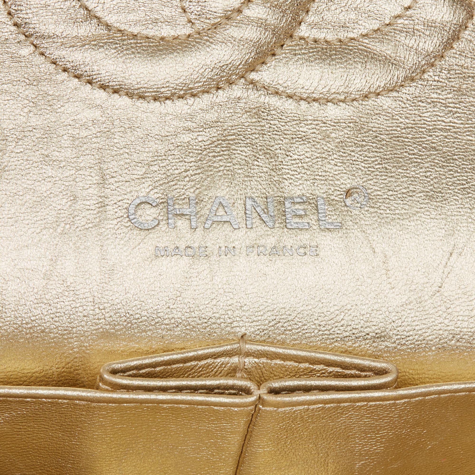 2007 Chanel Gold Quilted Metallic Lambskin Medium Classic Double Flap Bag 3