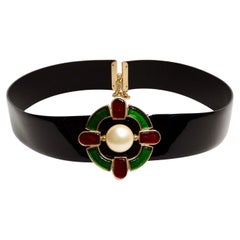 2007 Chanel Gripoix Medallion Patent Leather Belt with Pearl