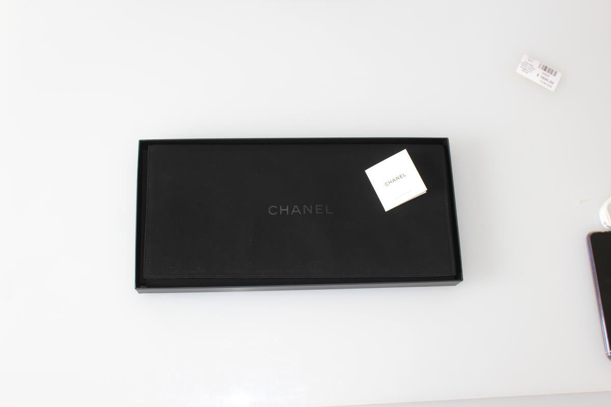 2007 Chanel Pearls Long Necklace 1