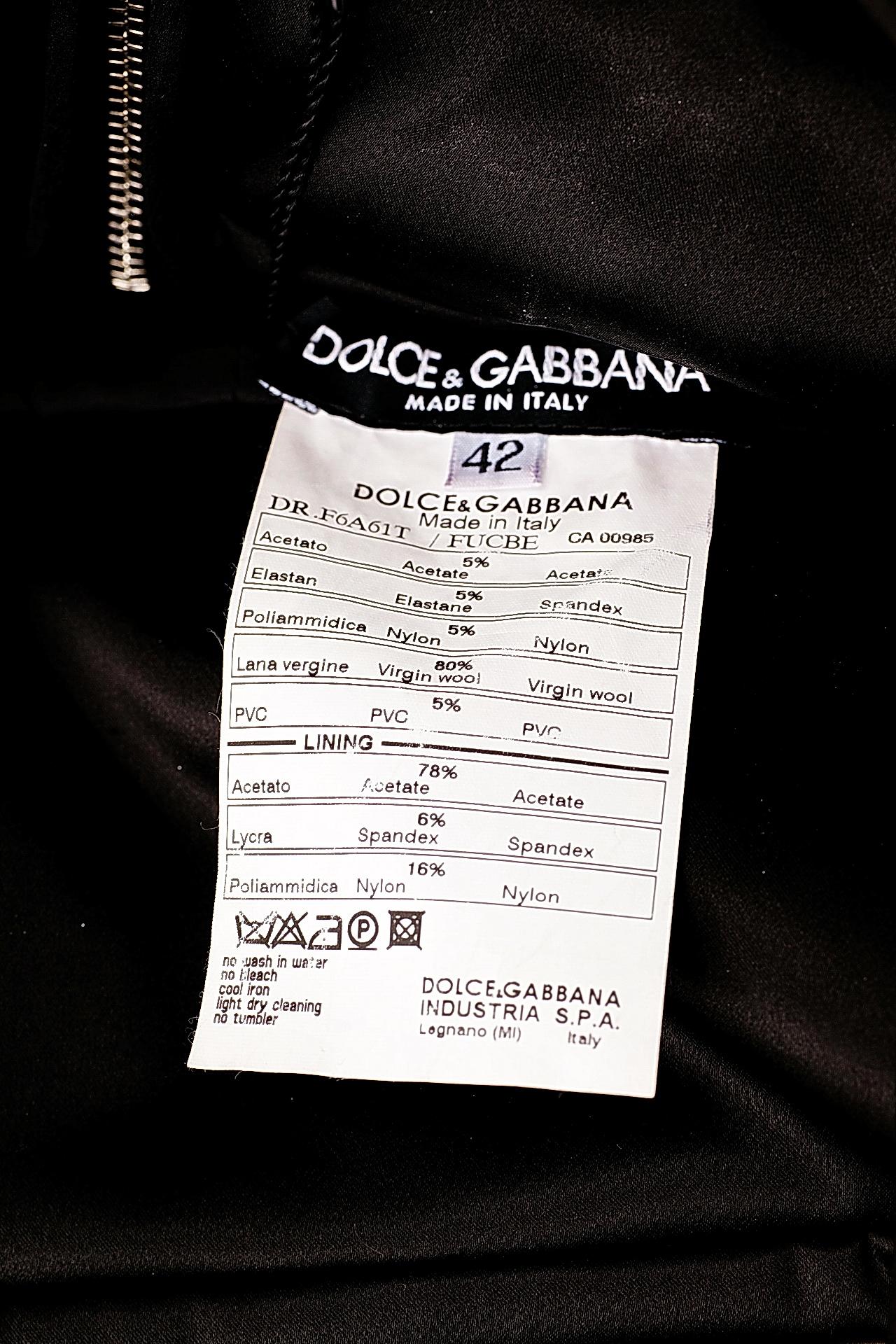 2007 Dolce & Gabbana Vestido corsé negro adornado con cadenas 42 - 6 en venta 2
