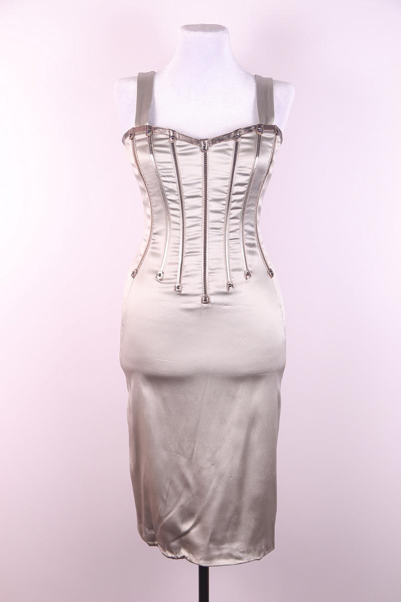 2007 Dolce & Gabbana F/W Prêt-à-porter Vestido con cremallera plateado Gisele Bundchen 40 en venta 6