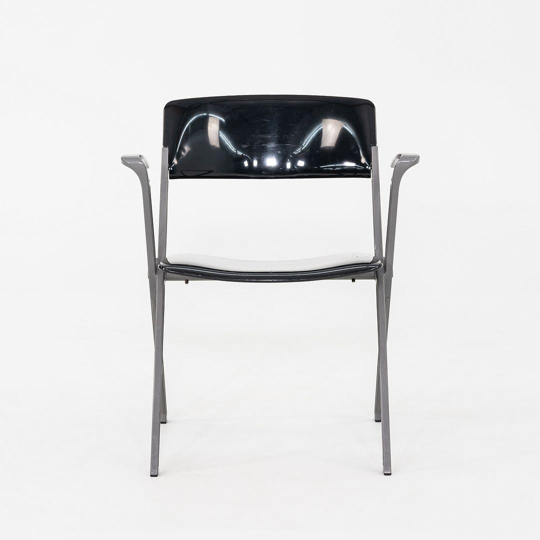 2007 Emilio Ambasz para Knoll Visor Sillón Apilable de Comedor en Negro Estadounidense en venta