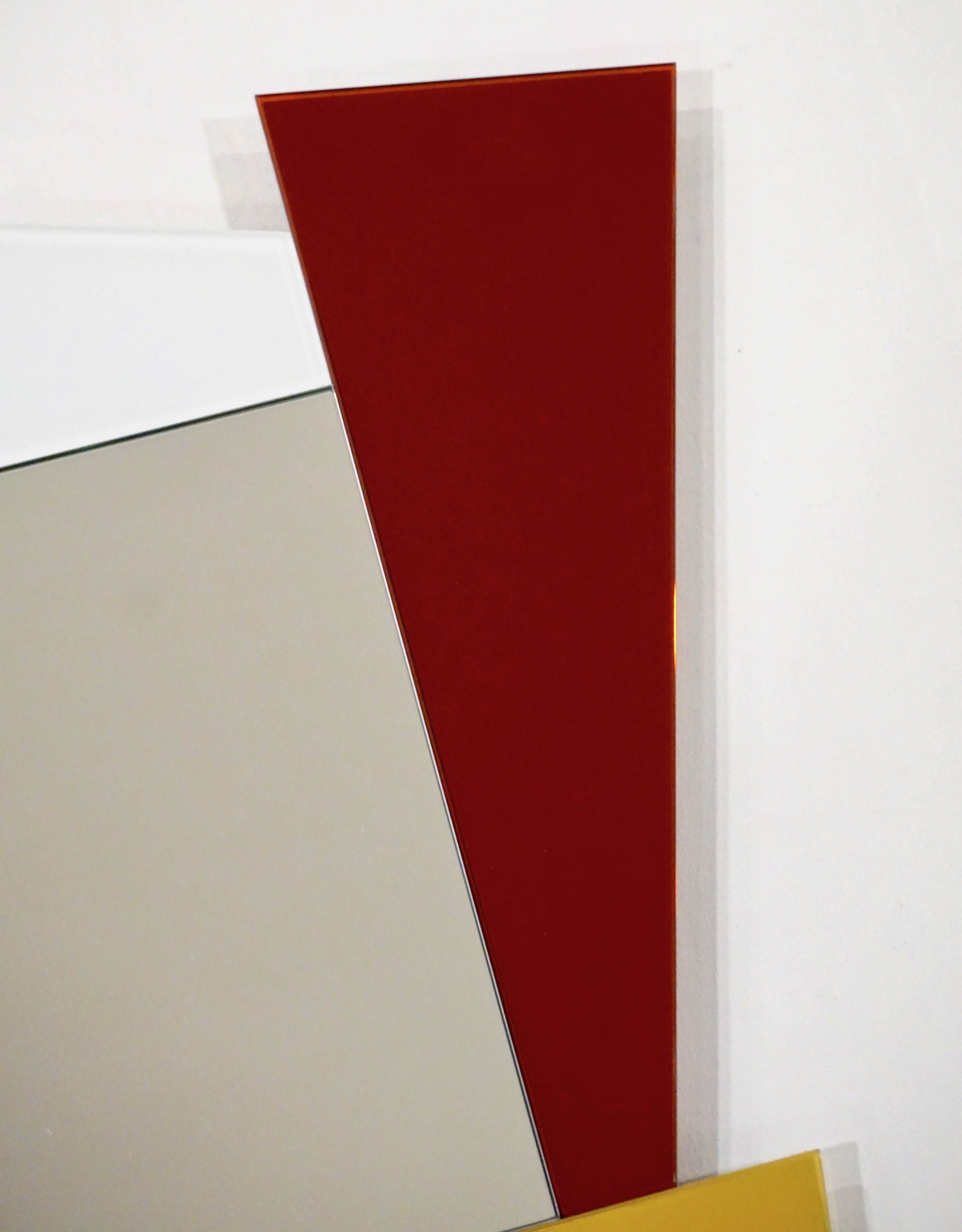 Ettore Sottsass Postmoderner farbiger geometrischer Spiegel für Glas Italia 2007 im Zustand „Hervorragend“ im Angebot in New York, NY