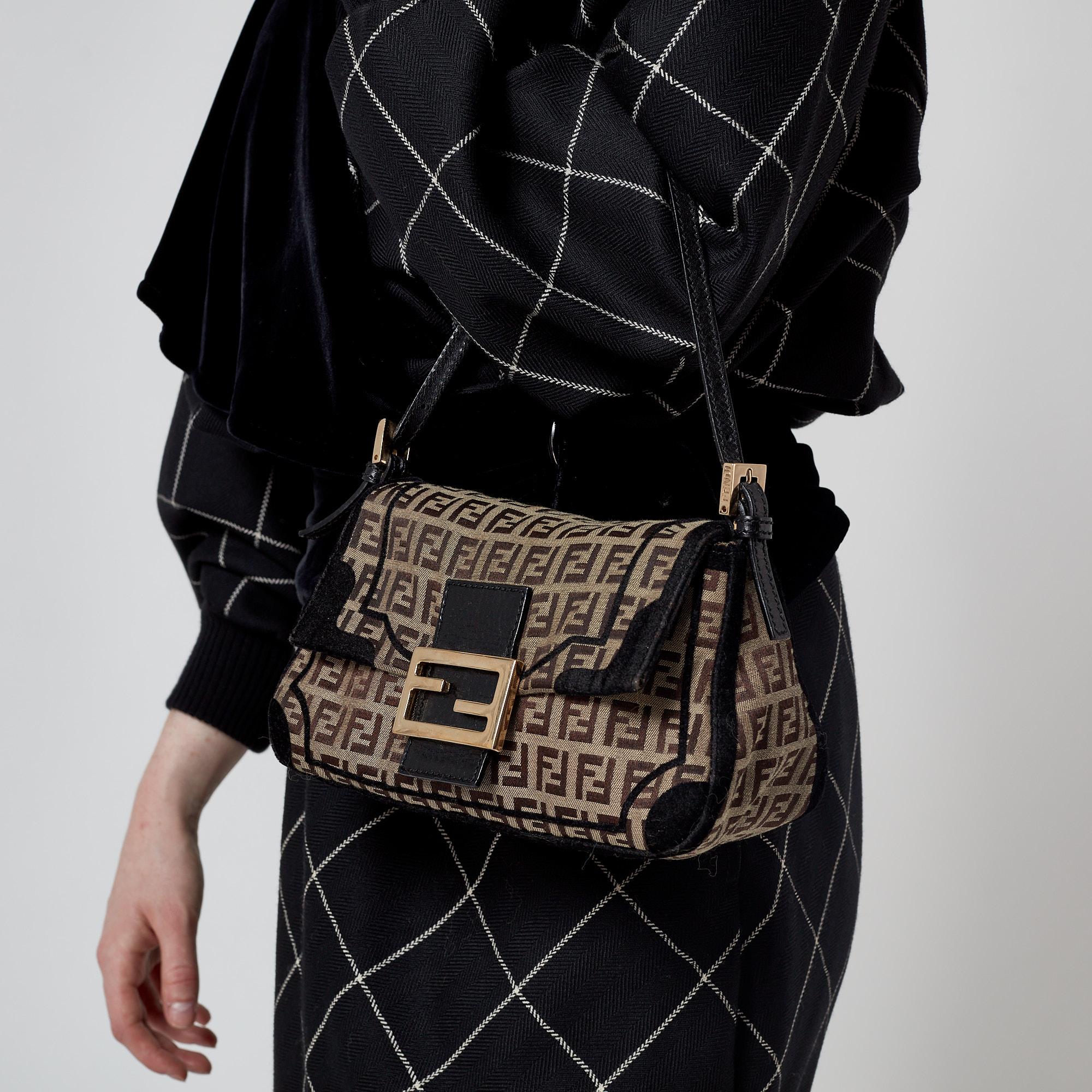 2007 Fendi Mini Mamma FF Motif Baguette Bag For Sale 4
