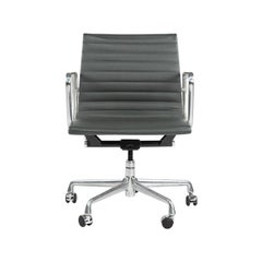2007 Herman Miller Eames Aluminum Group Management Desk Chair in Grey Leather