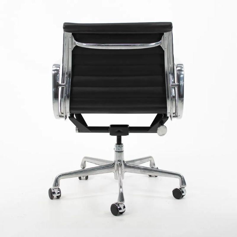 2007 Herman Miller Eames Aluminum Group Management Desk Chairs in Leather For Sale 5