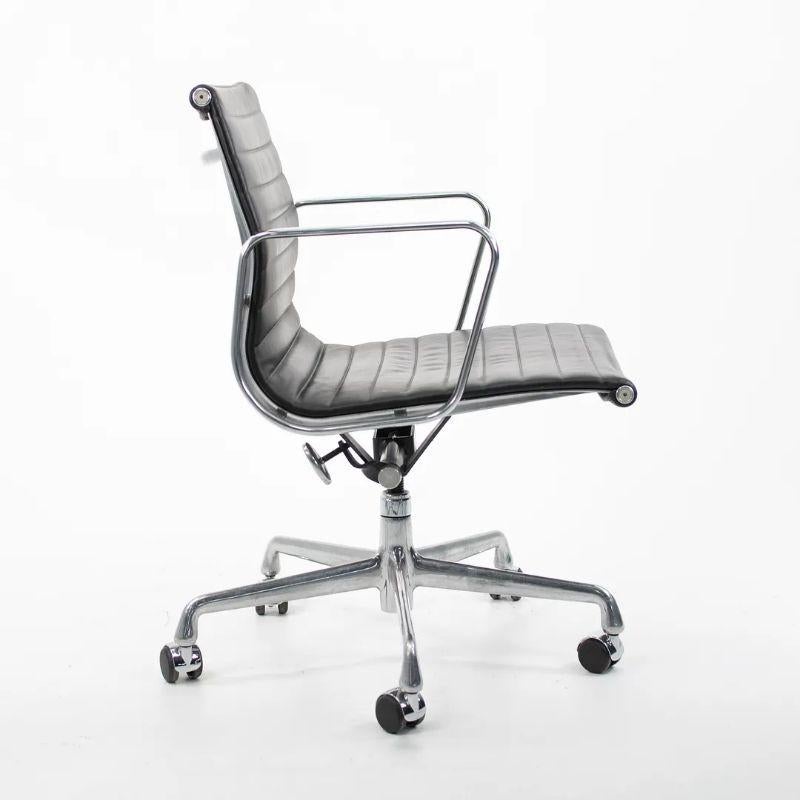 2007 Herman Miller Eames Aluminum Group Management Desk Chairs in Leather For Sale 3