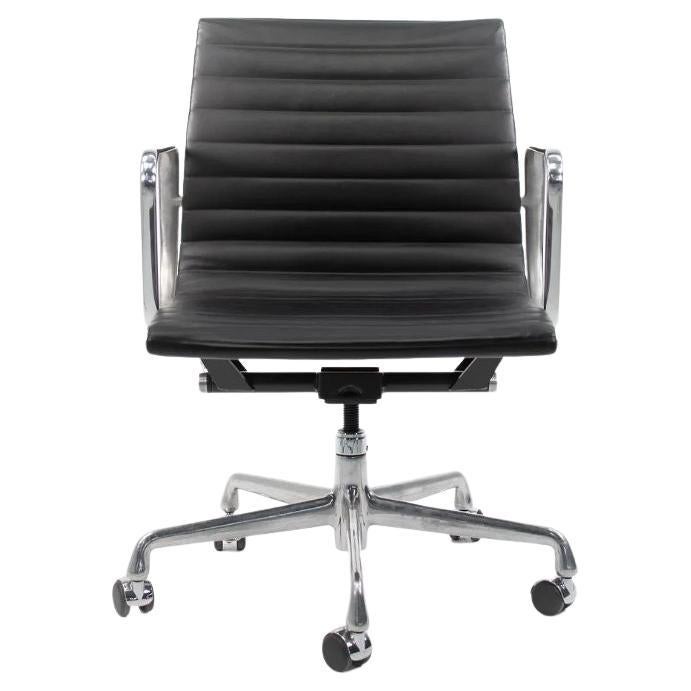2007 Herman Miller Eames Aluminum Group Management Desk Chairs in Leather