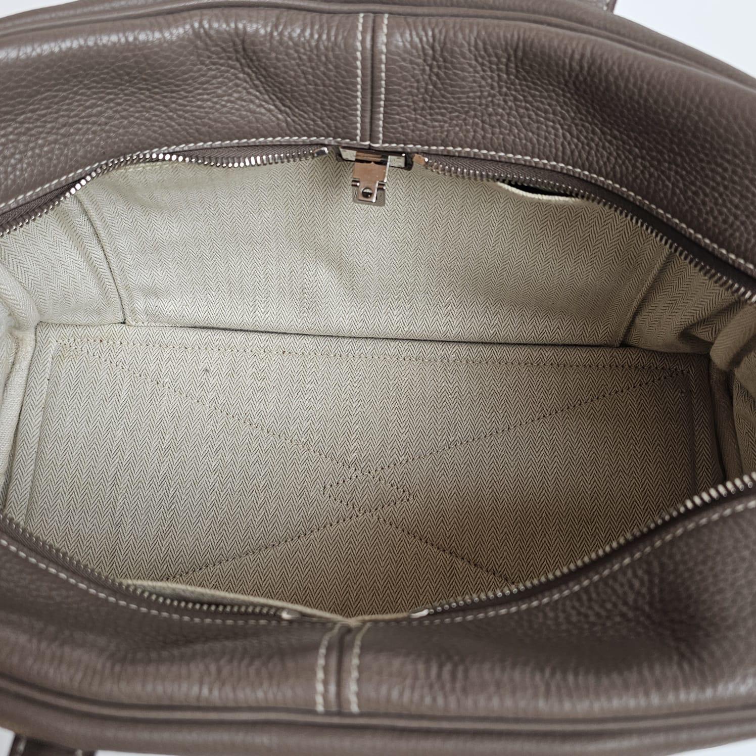 2007 Hermes Etoupe Clemence Victoria 35 Bag In Good Condition In Jakarta, Daerah Khusus Ibukota Jakarta
