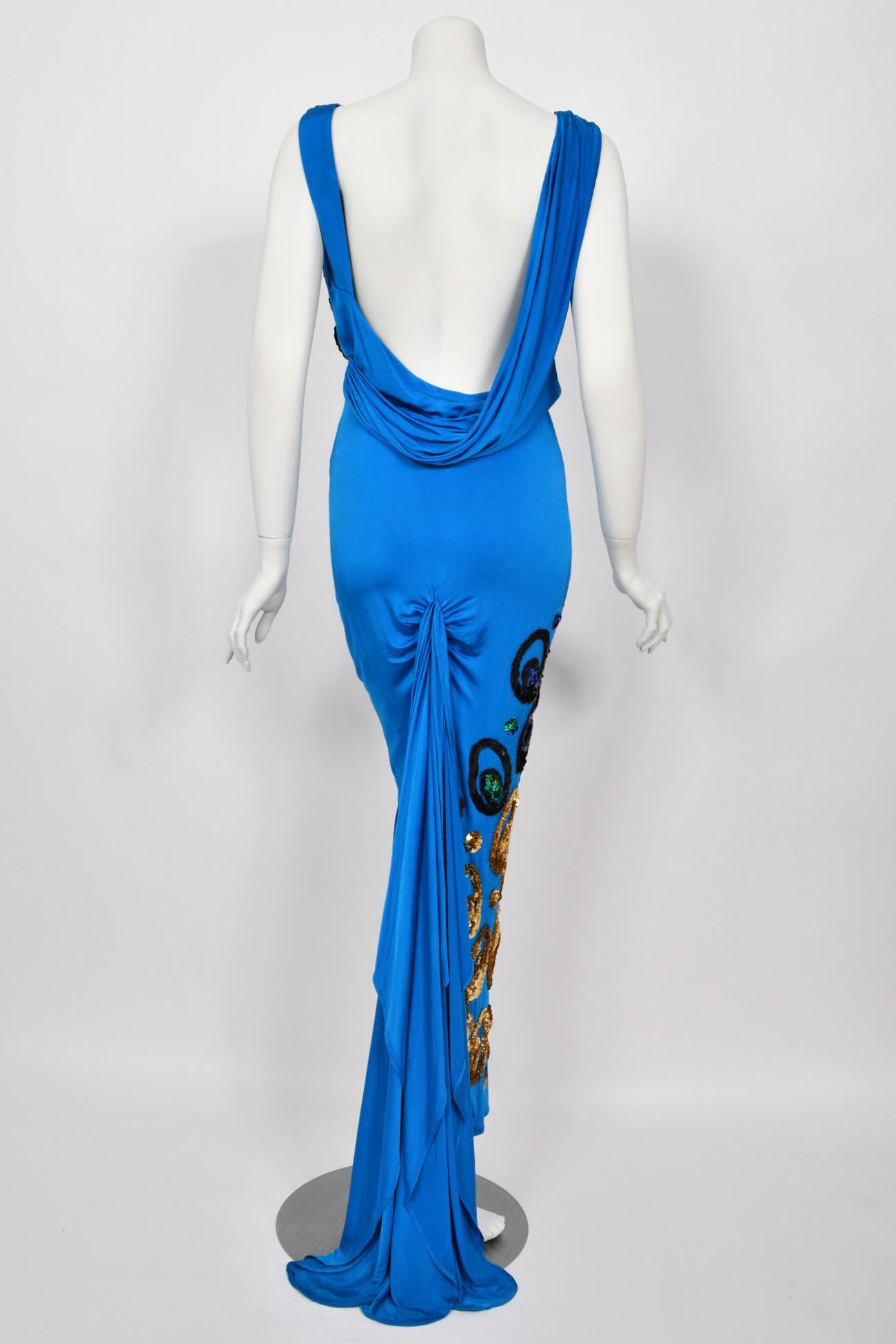 John Galliano - Robe sablier sans dos drapée en viscose bleu océan à sequins, 2007 8