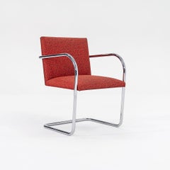 2007 Mies van der Rohe für Knoll Brünner Rohrstühle mit gemustertem Stoff